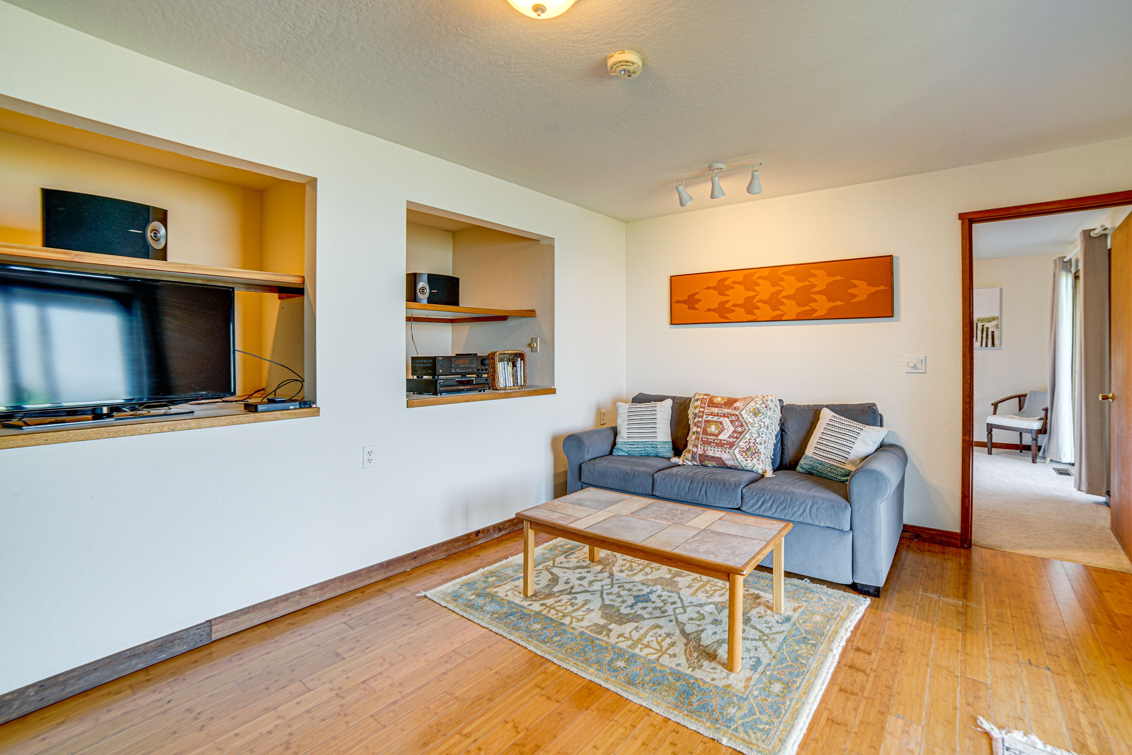 Living Room 2 | Fireplace | 1st Floor