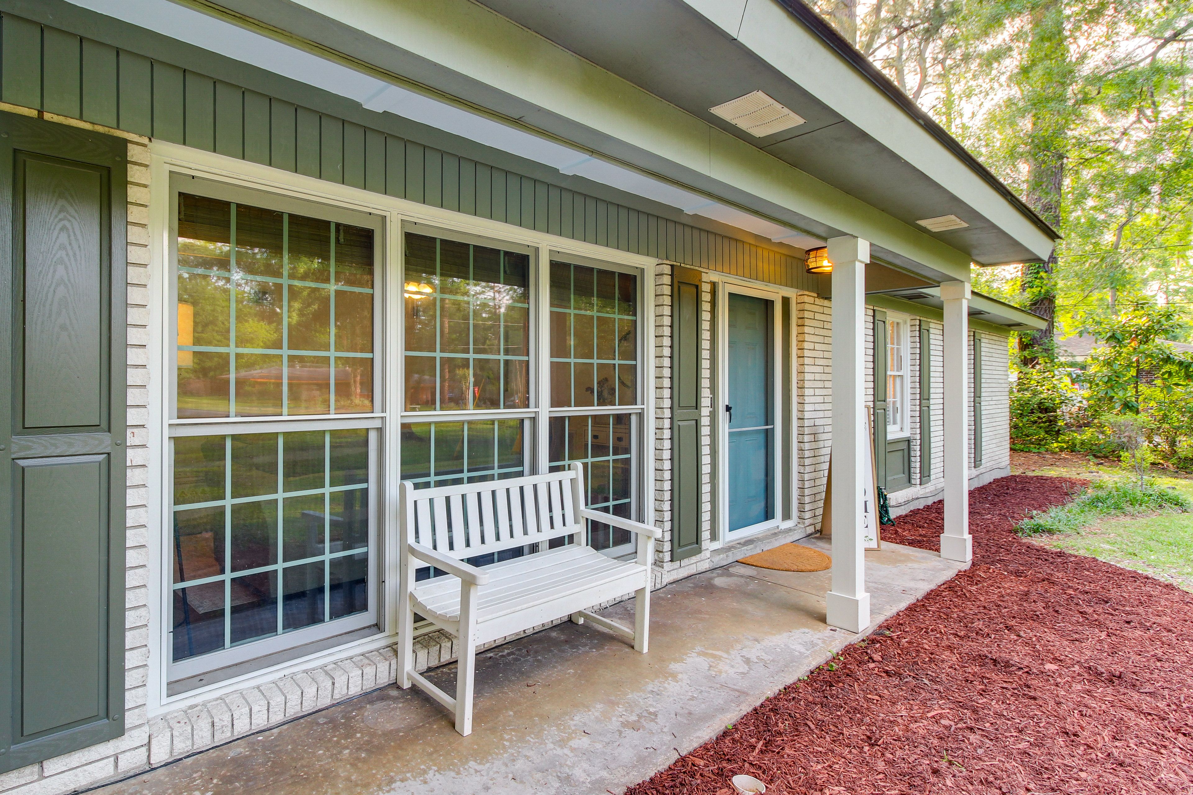 Home Exterior | Private Entrance