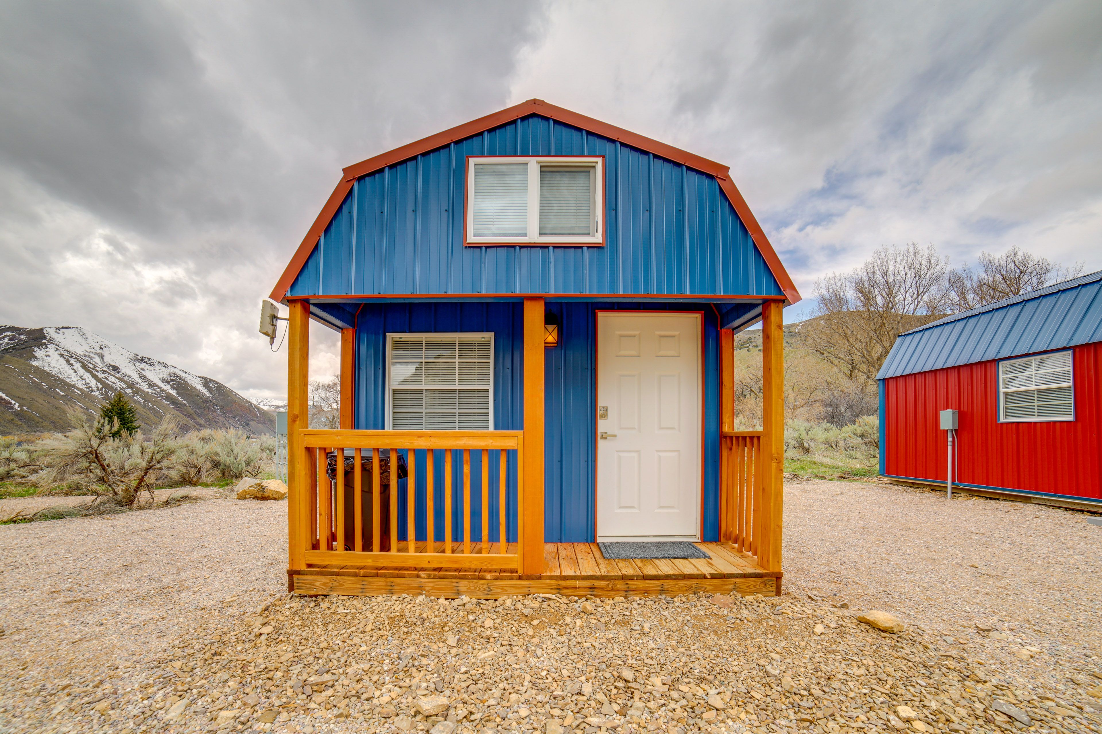 Pocatello Vacation Rental | Studio | 1BA | 2 Steps to Enter | 300 Sq Ft