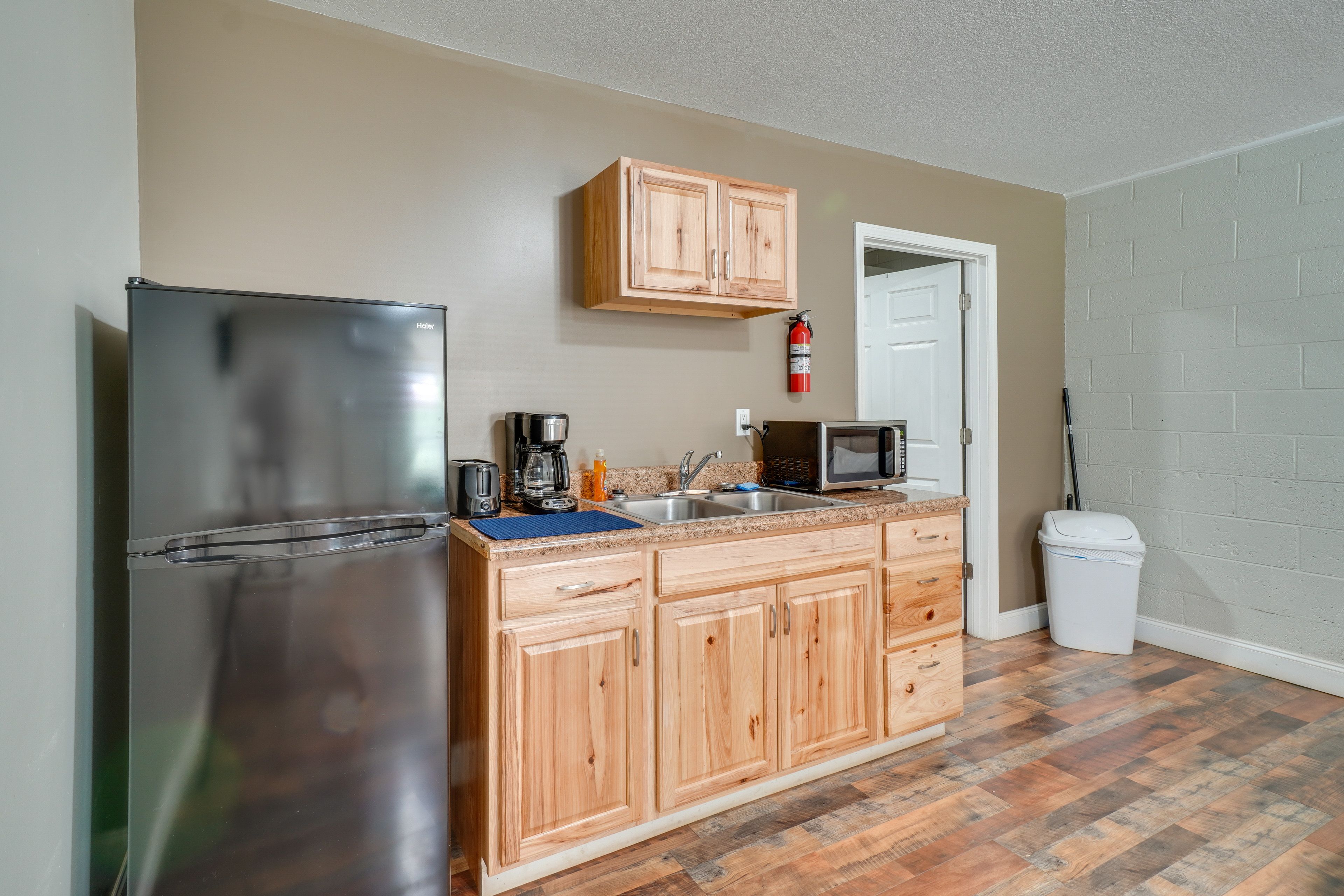 Kitchenette