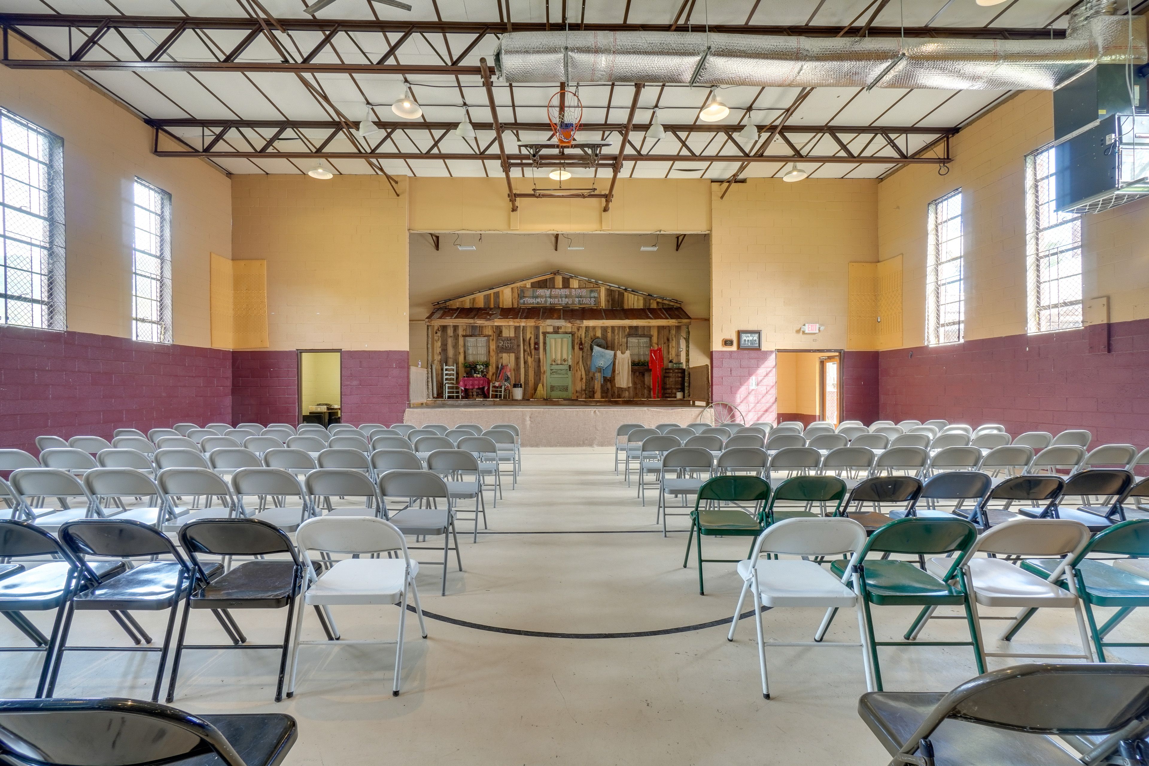 Rentable Community Gym w/ Fee