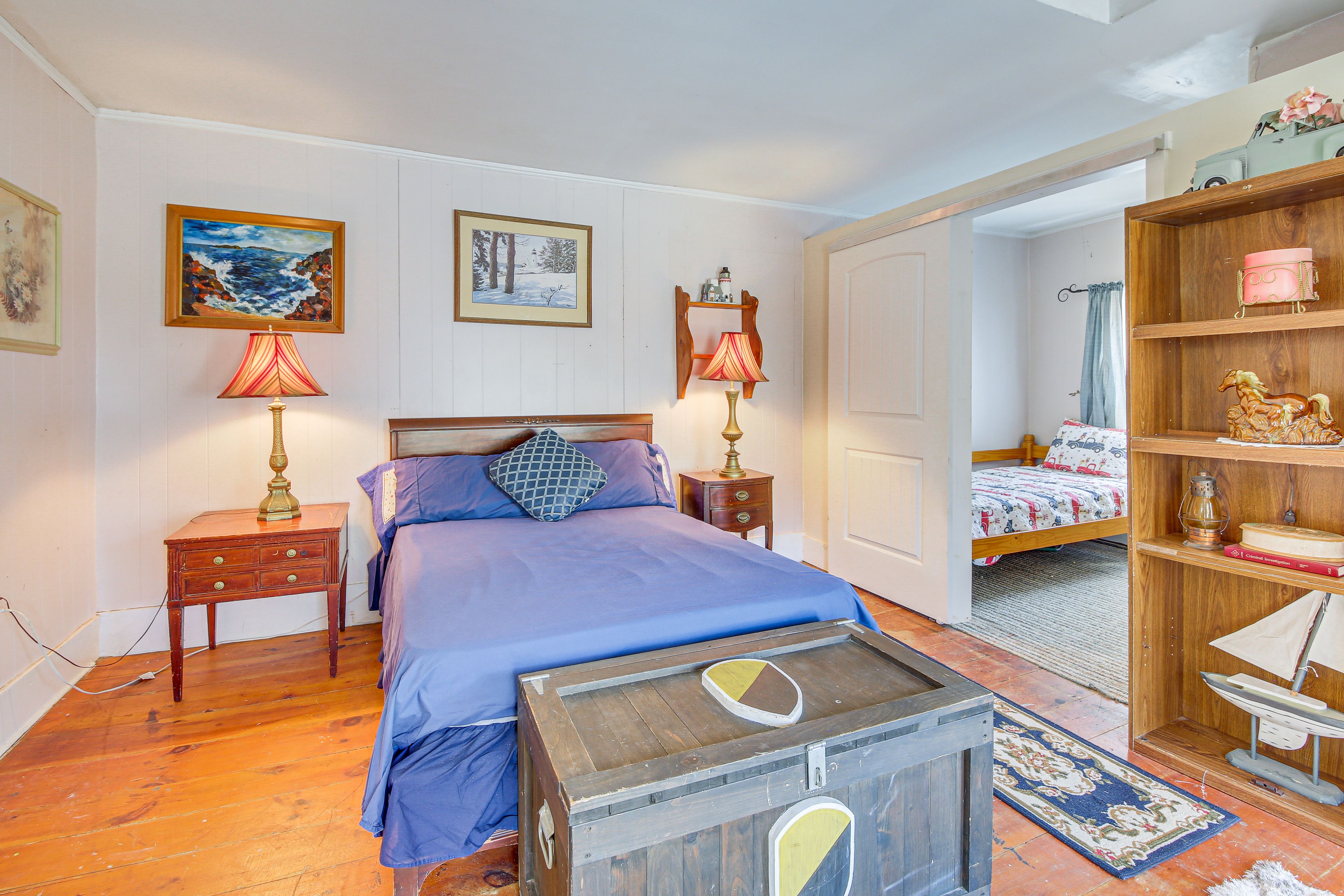 Bedroom 3 | 2nd Floor | Queen Bed | 2 Twin Beds