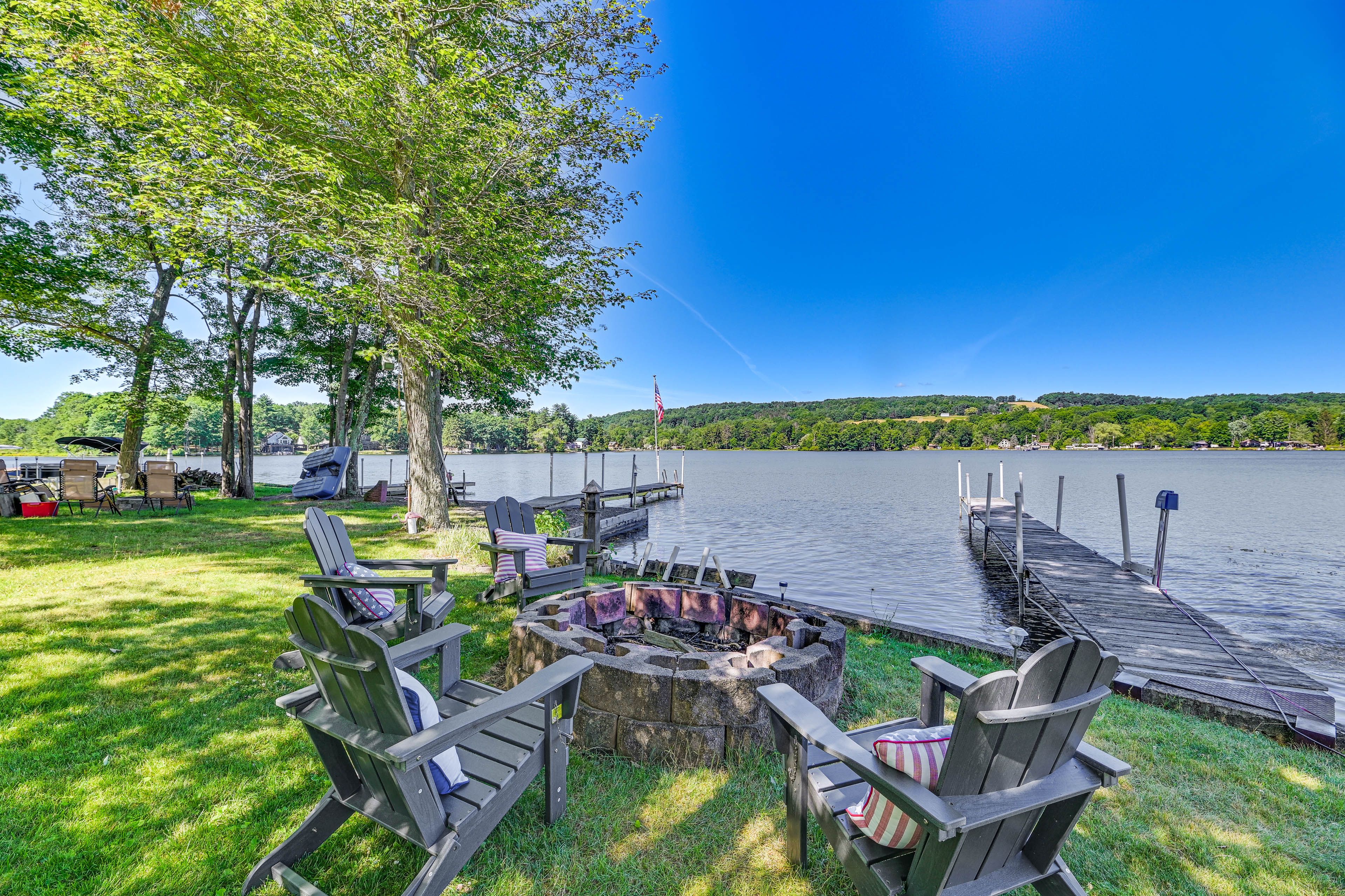 Bradford Vacation Rental | 3BR | 1BA | 1,200 Sq Ft | 4 Steps Required to Enter