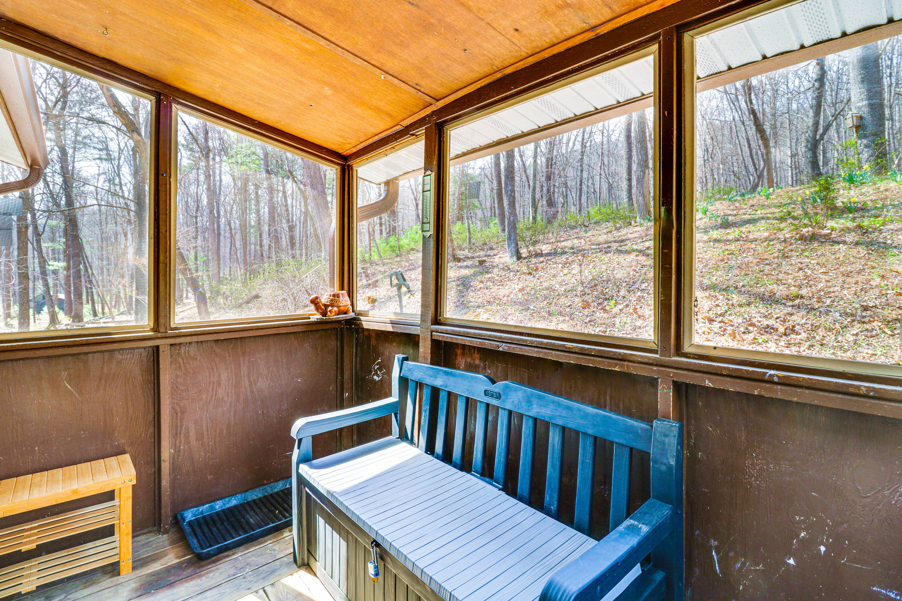 Screened-In Porch