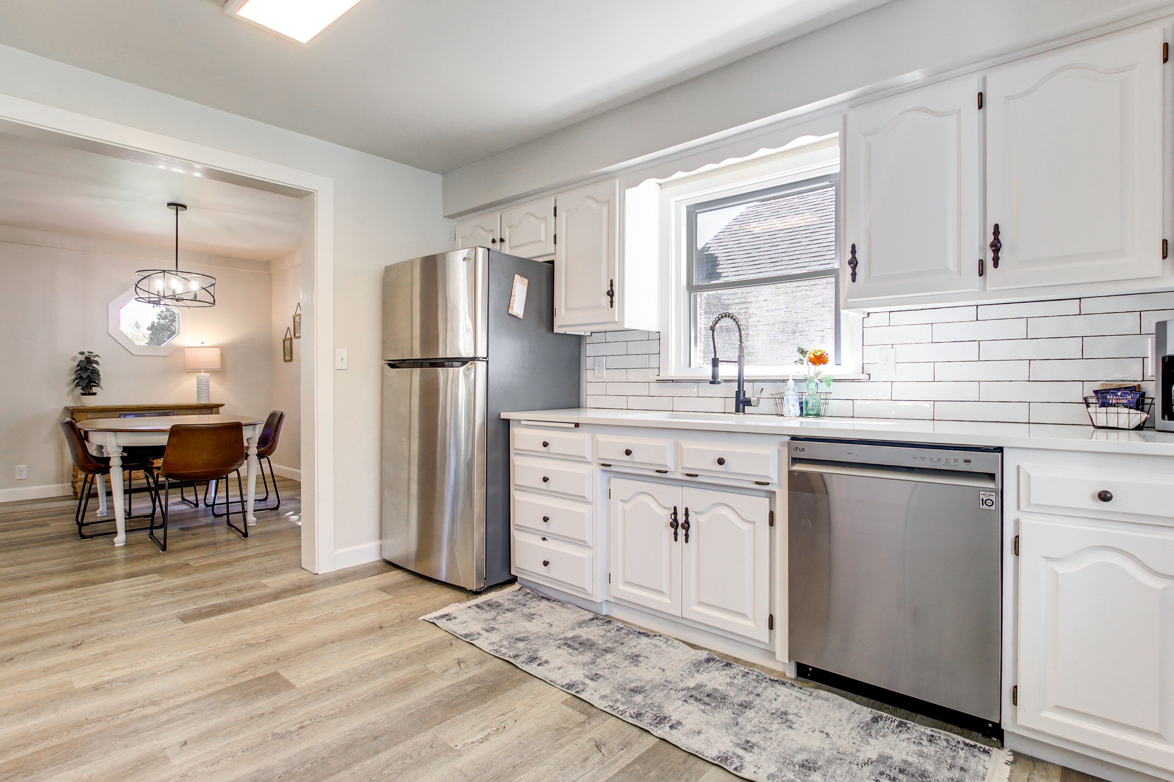 Kitchen | Dishwasher | 1st Floor