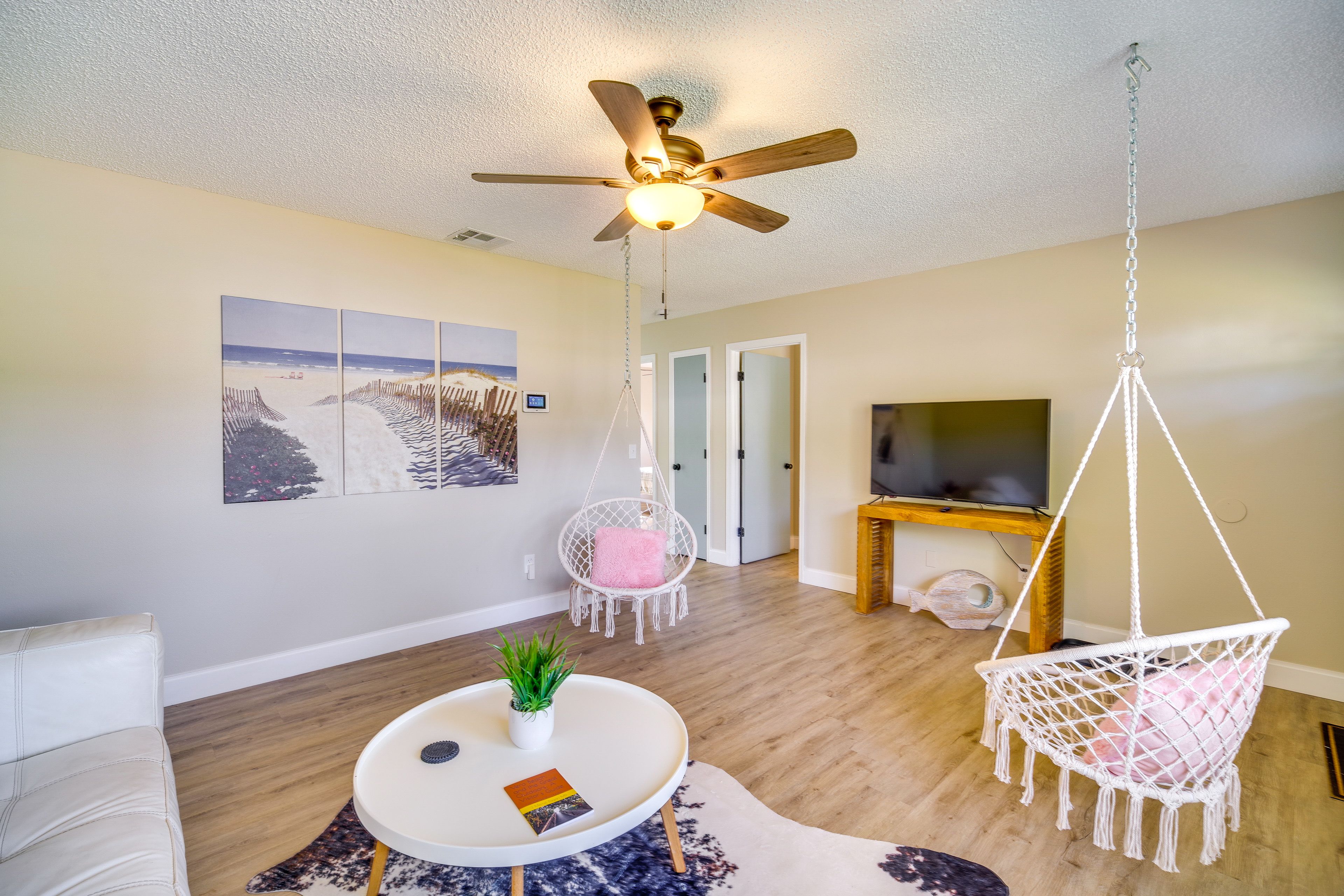 Sebastian Vacation Rental | 2BR | 1BA | 1,200 Sq Ft | Small Step for Entry