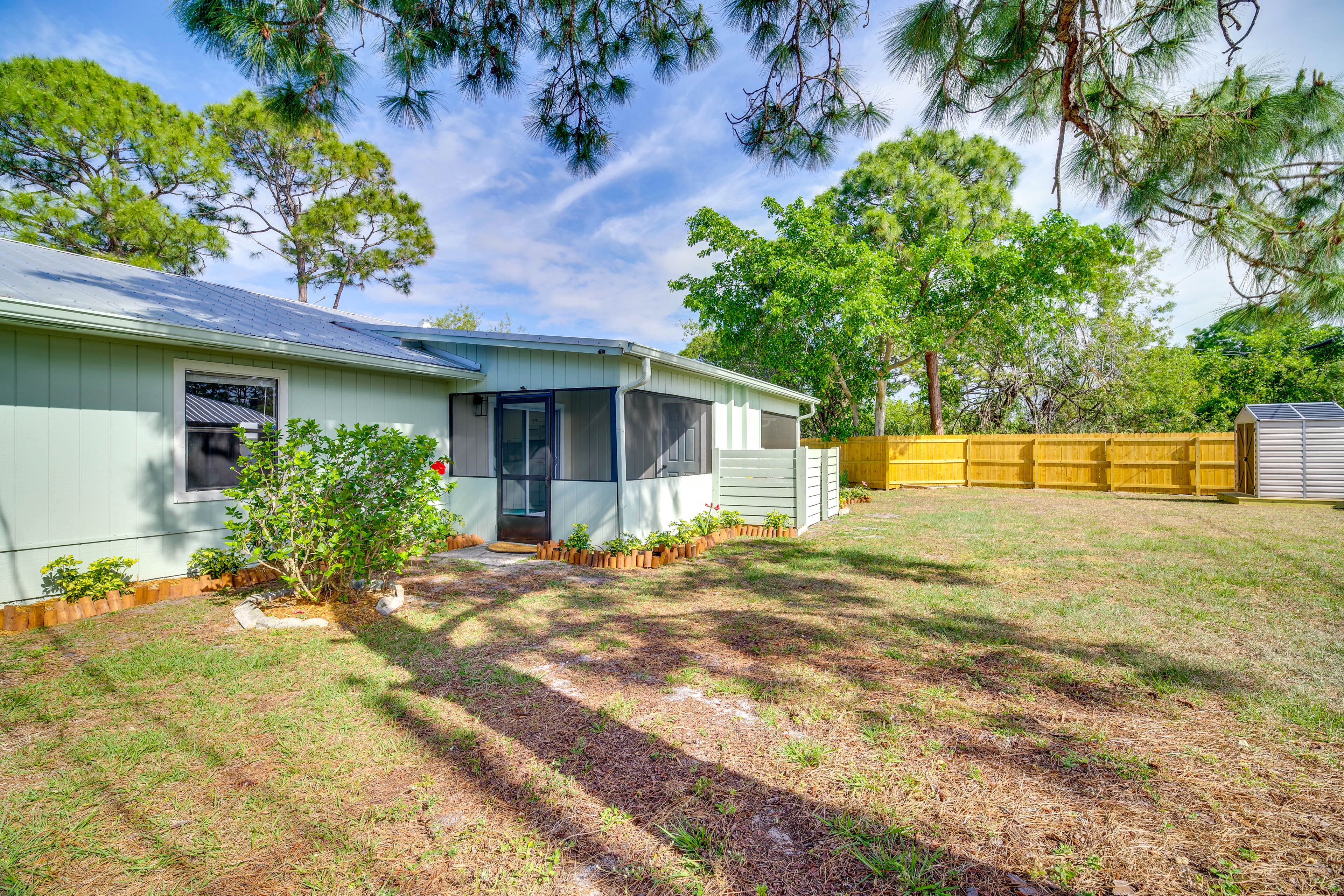 Shared Backyard Area