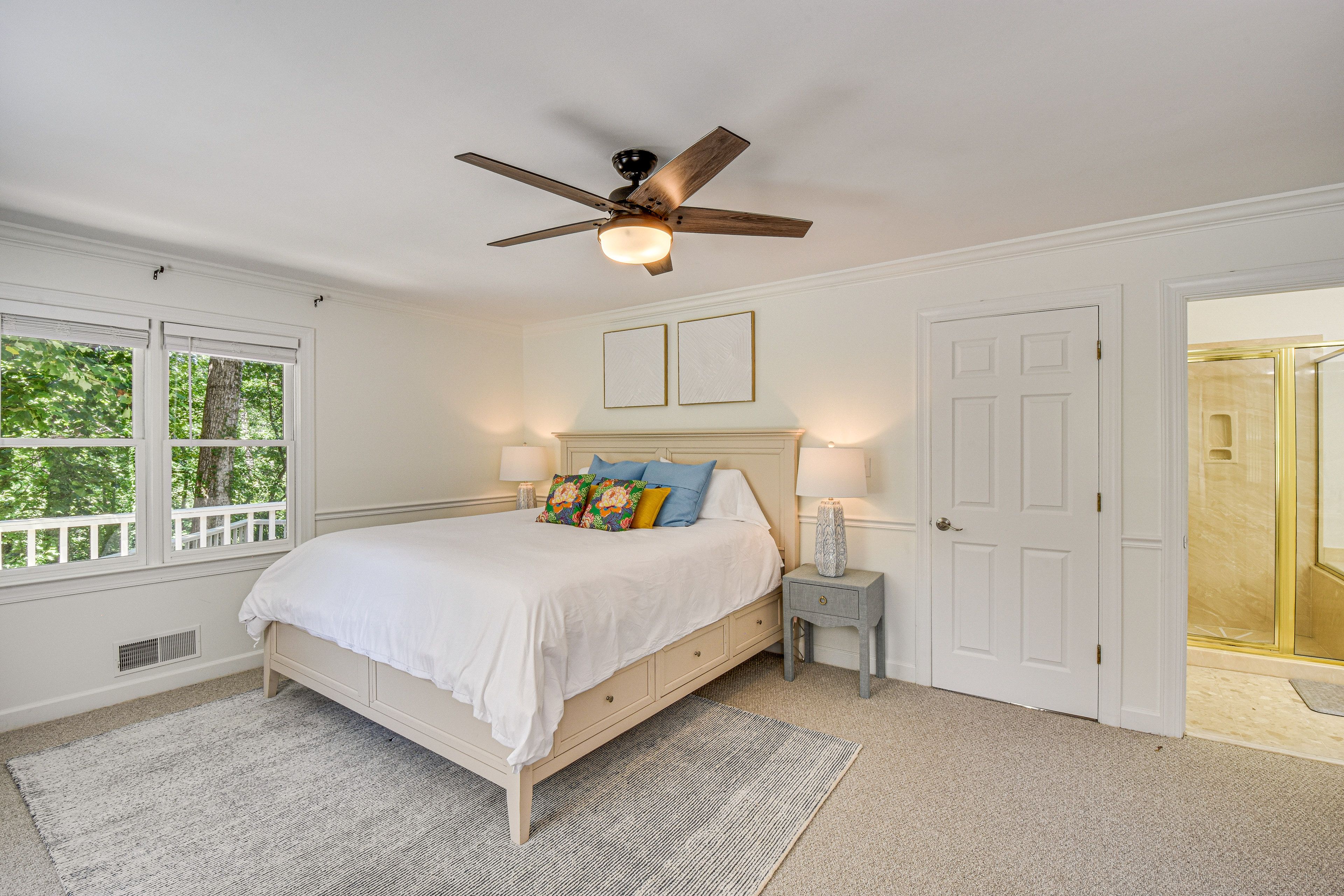 Bedroom 1 | King Bed | Linens Provided | En-Suite Bathroom | Main Level