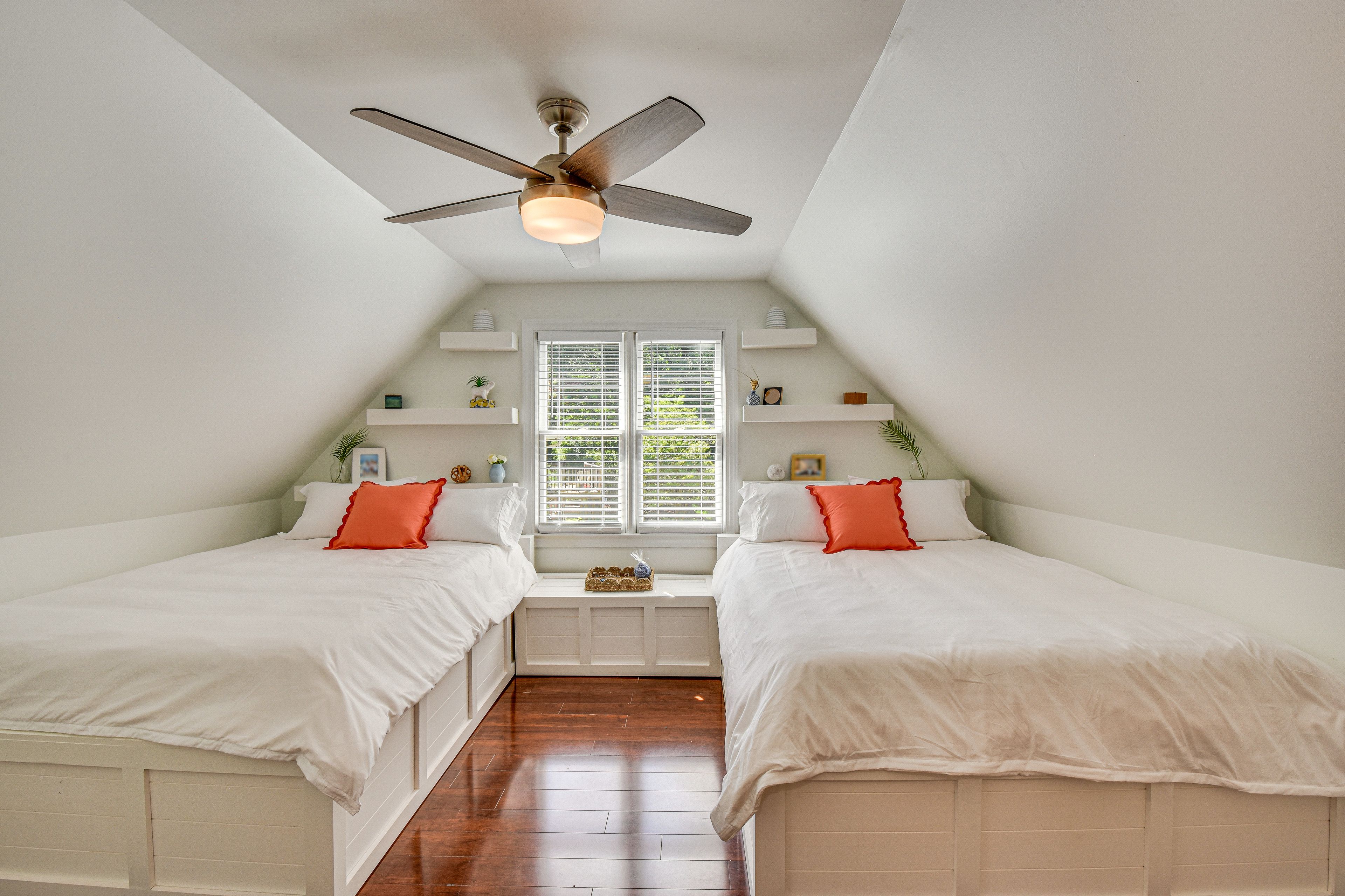 Bonus Room 2 | 2 Queen Beds | Upper Level