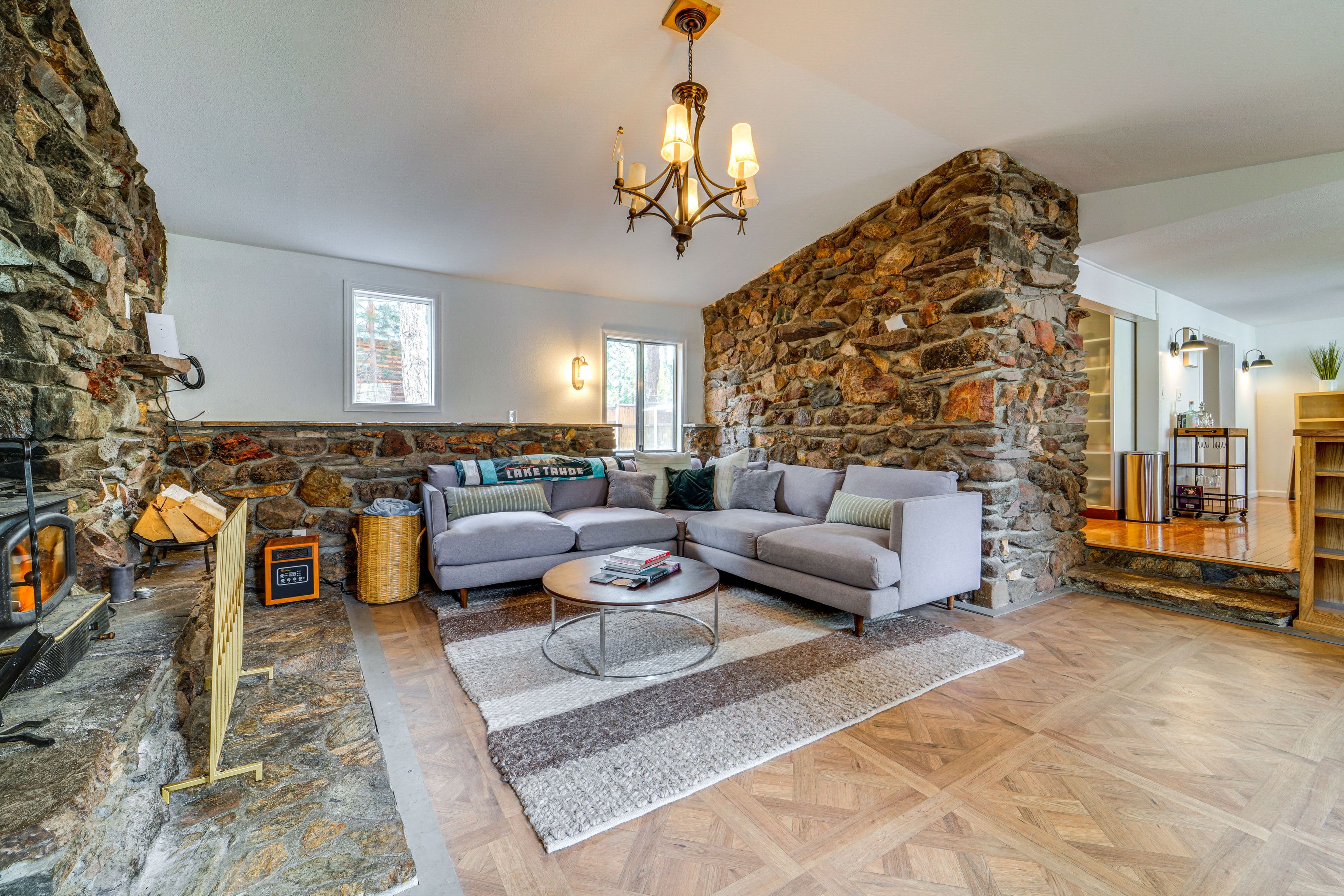 Living Room | Fireplace | Smart TV