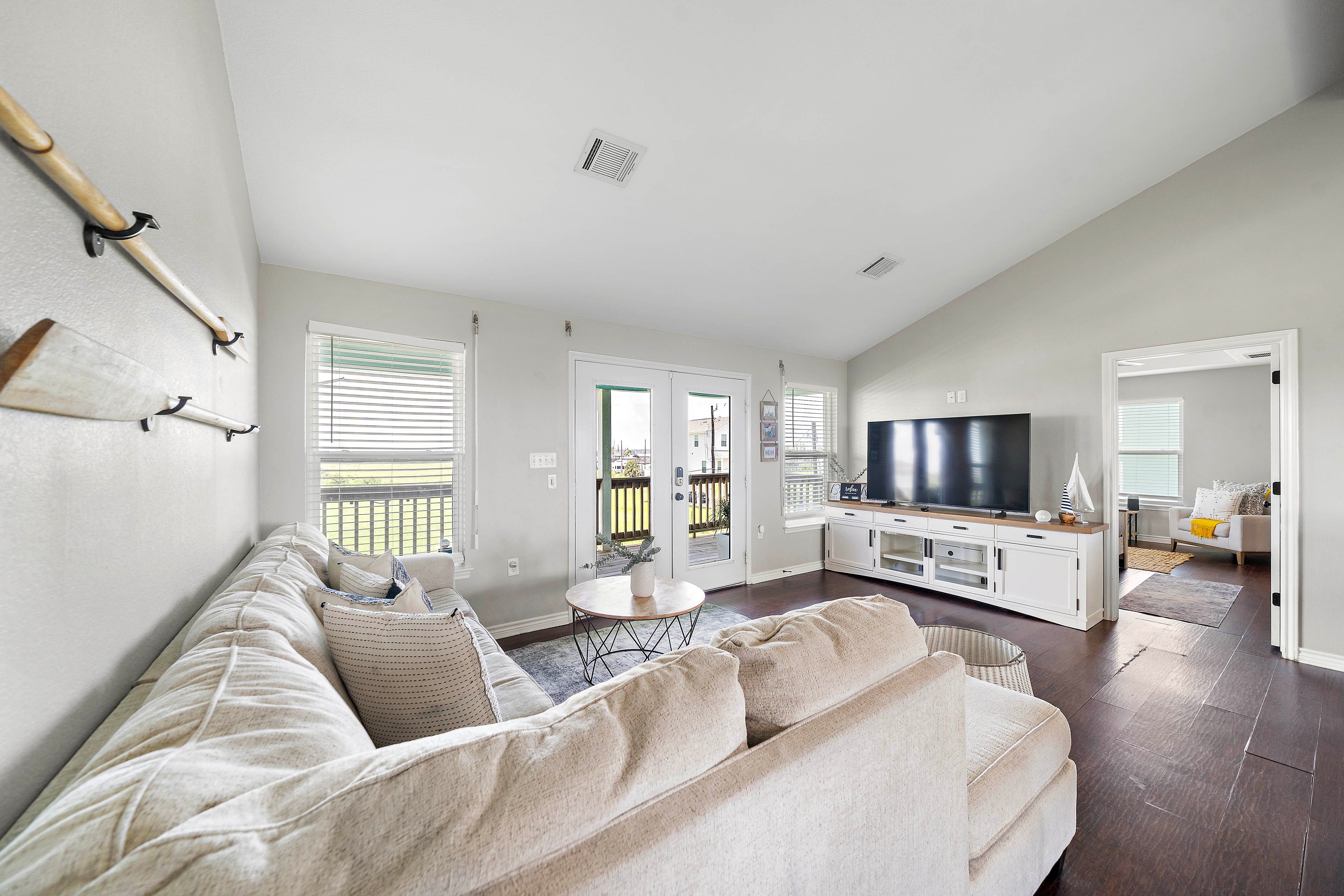 Living Room | Full Sleeper Sofa