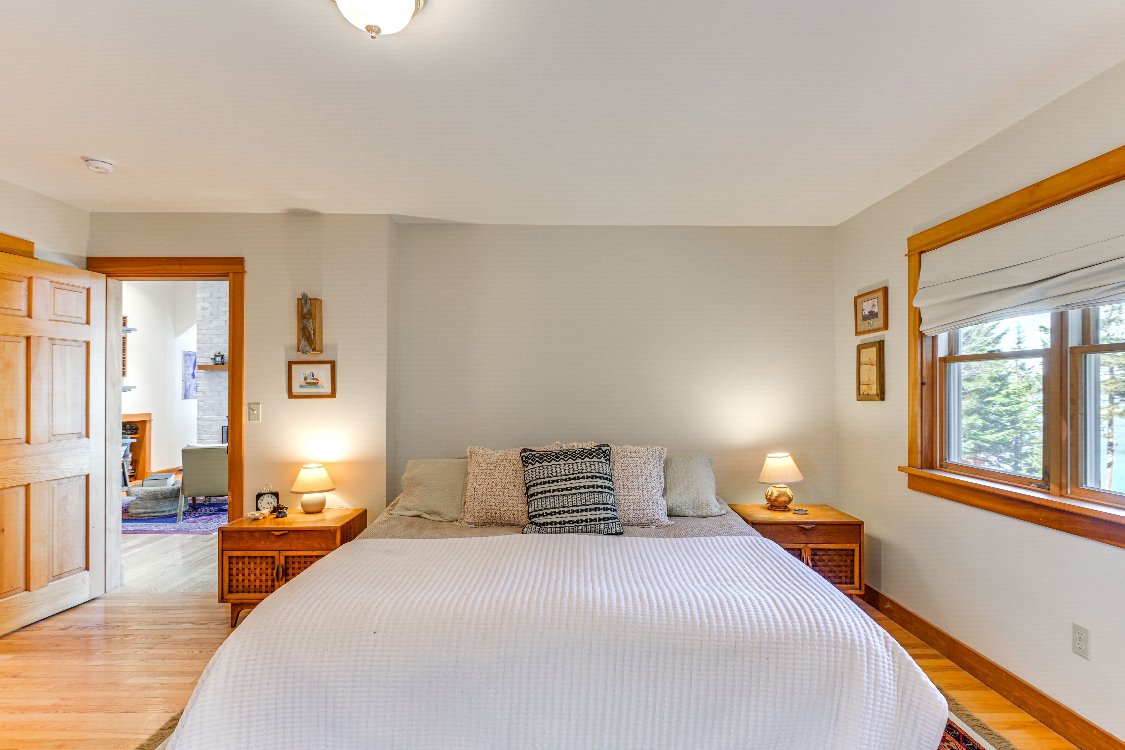 Bedroom Suite | California King Bed | Linens Provided | 1st Floor