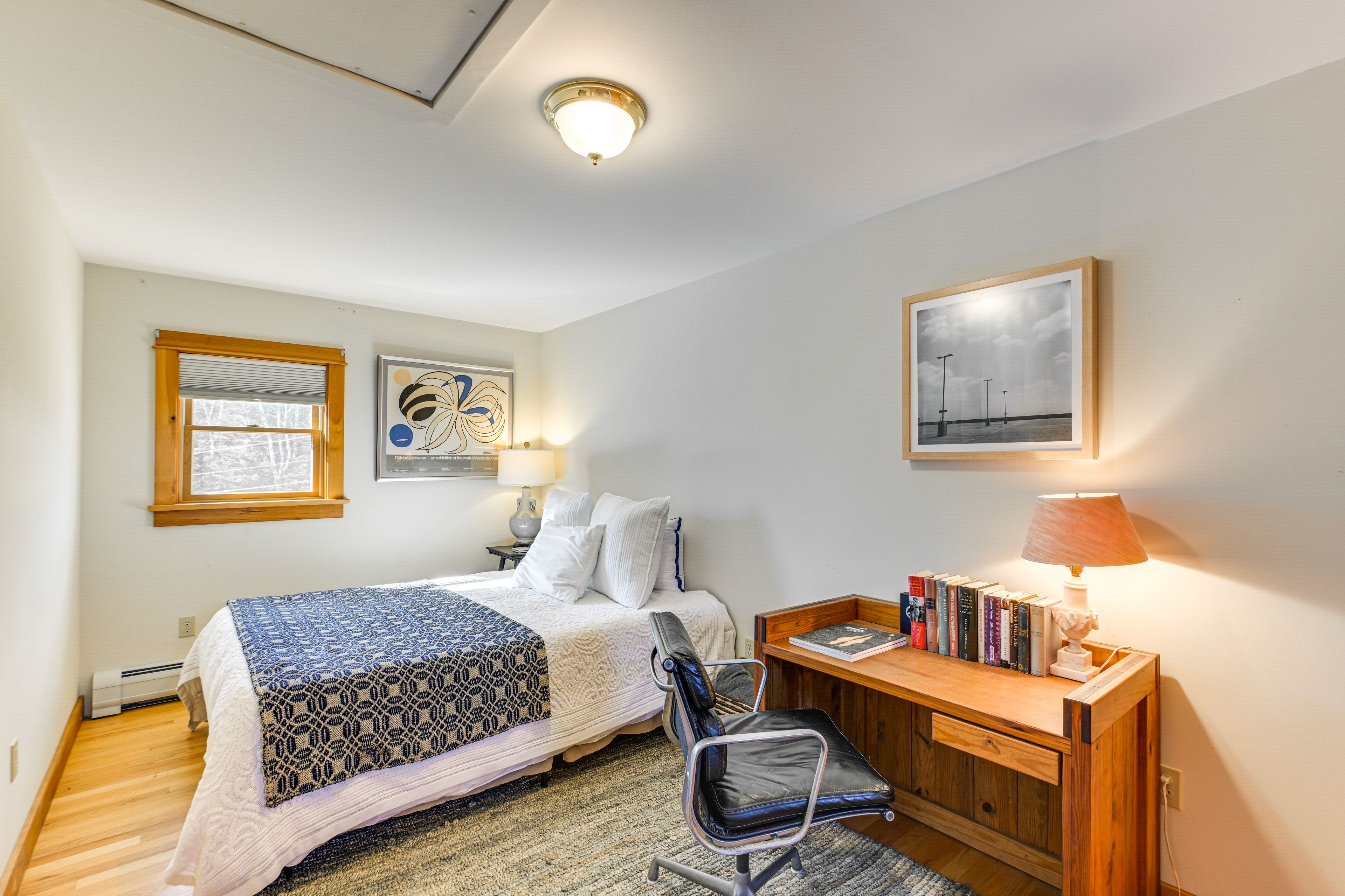 Bedroom 3 | Queen Bed | 2nd Floor