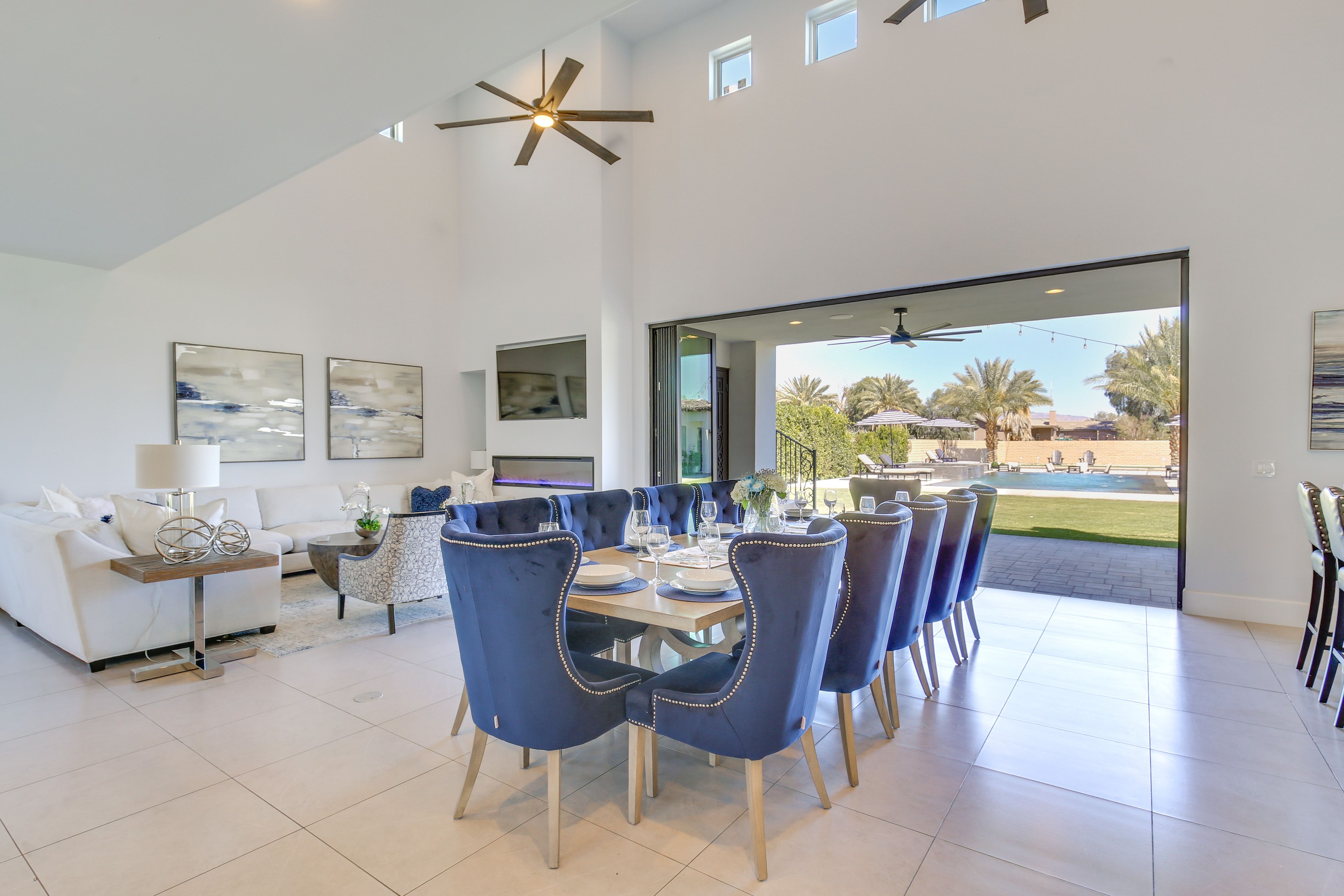 Dining Area | 1st Floor