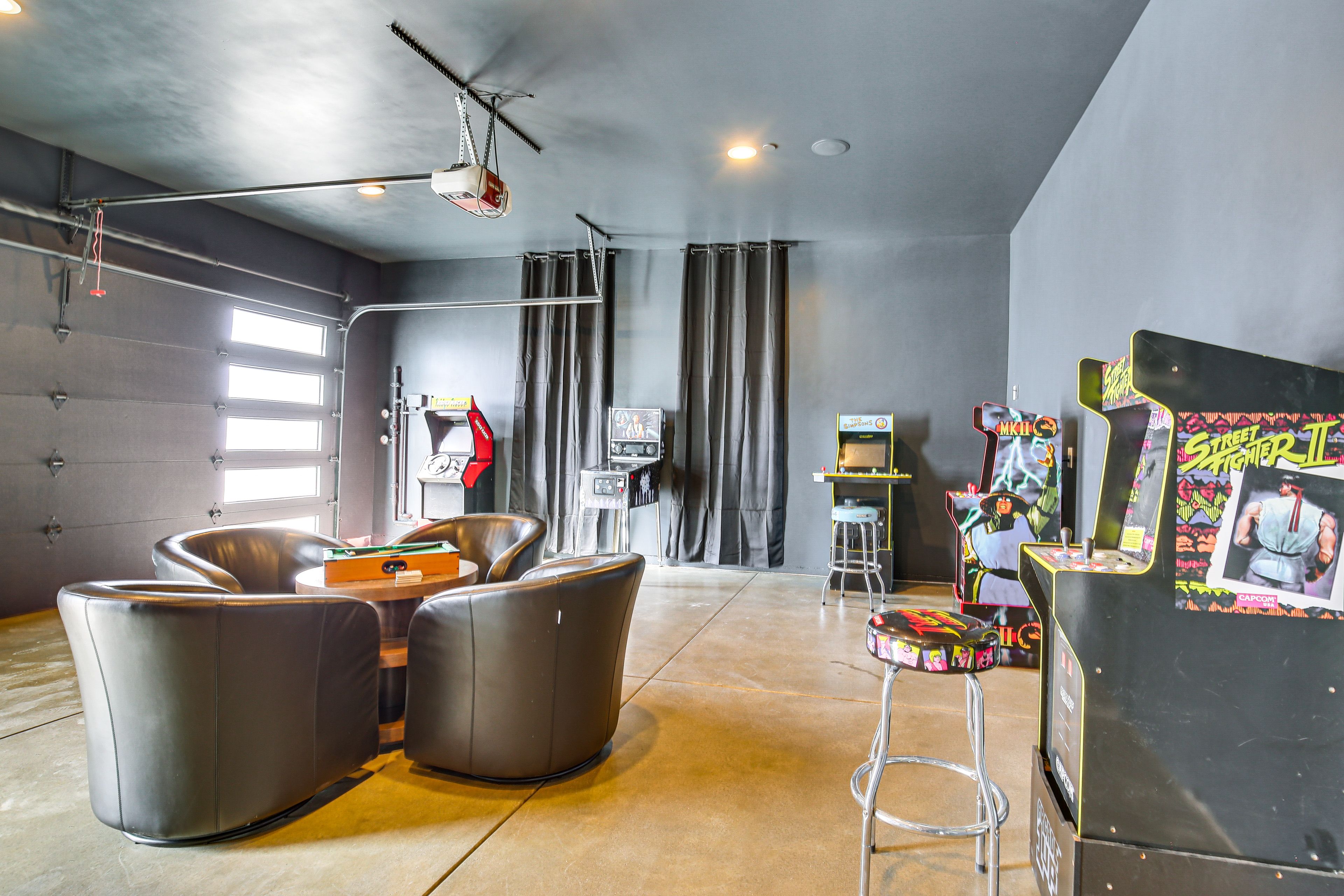 Game Room | Arcade Machines | Seating