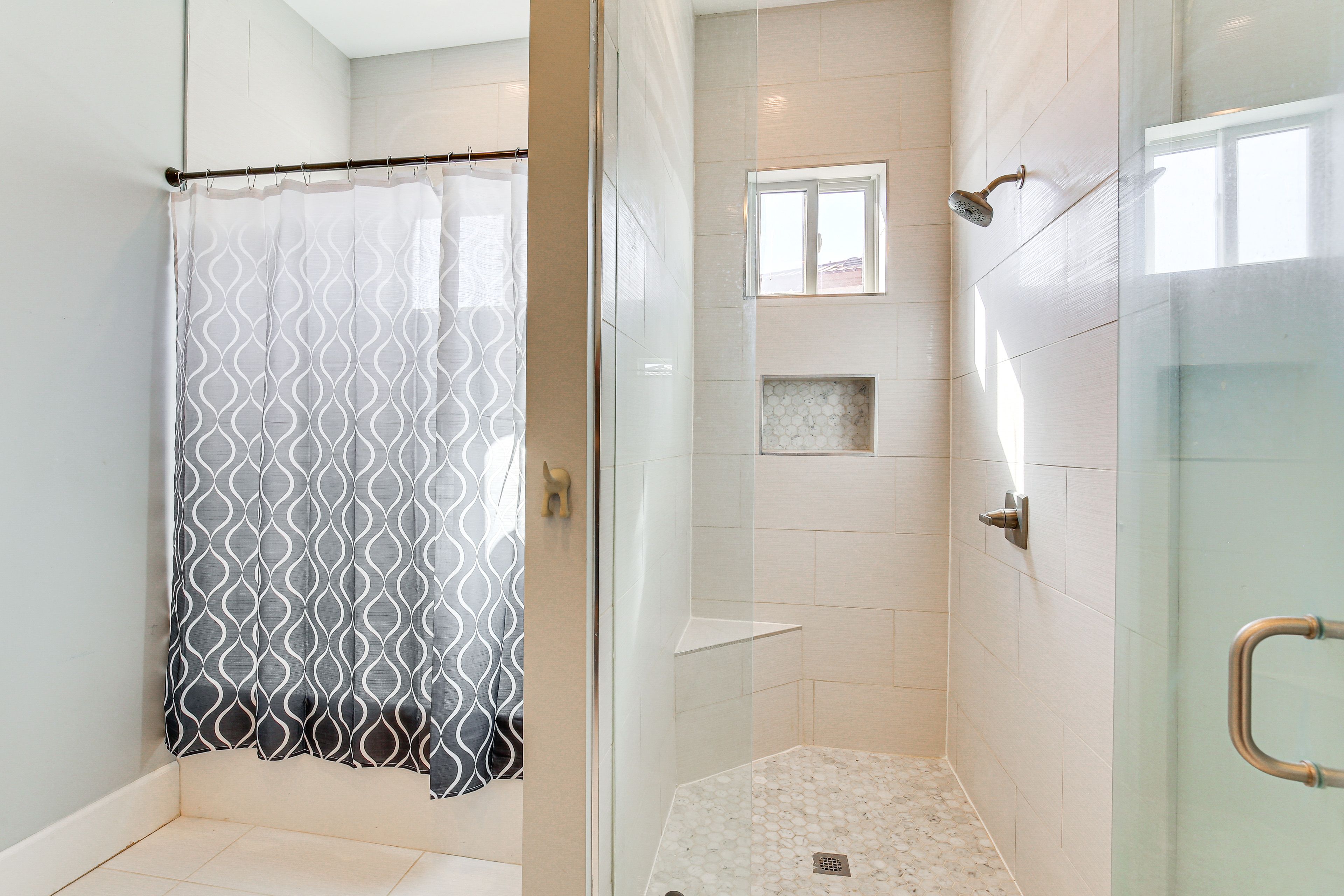 Full Bathroom (Casita) | Washer/Dryer