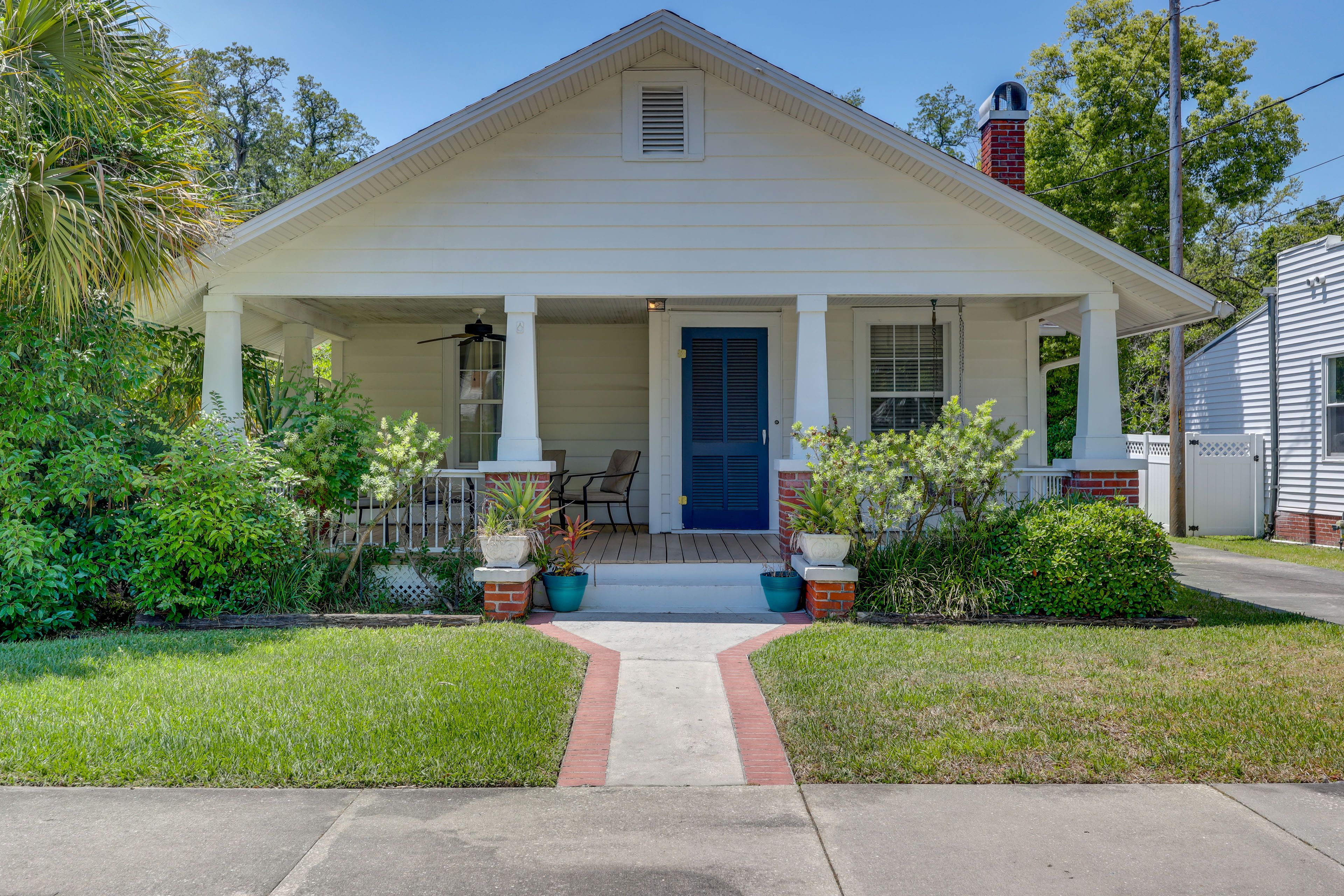 Jacksonville Vacation Rental | 2BR | 2BA | 1,200 Sq Ft | 3 Steps to Enter