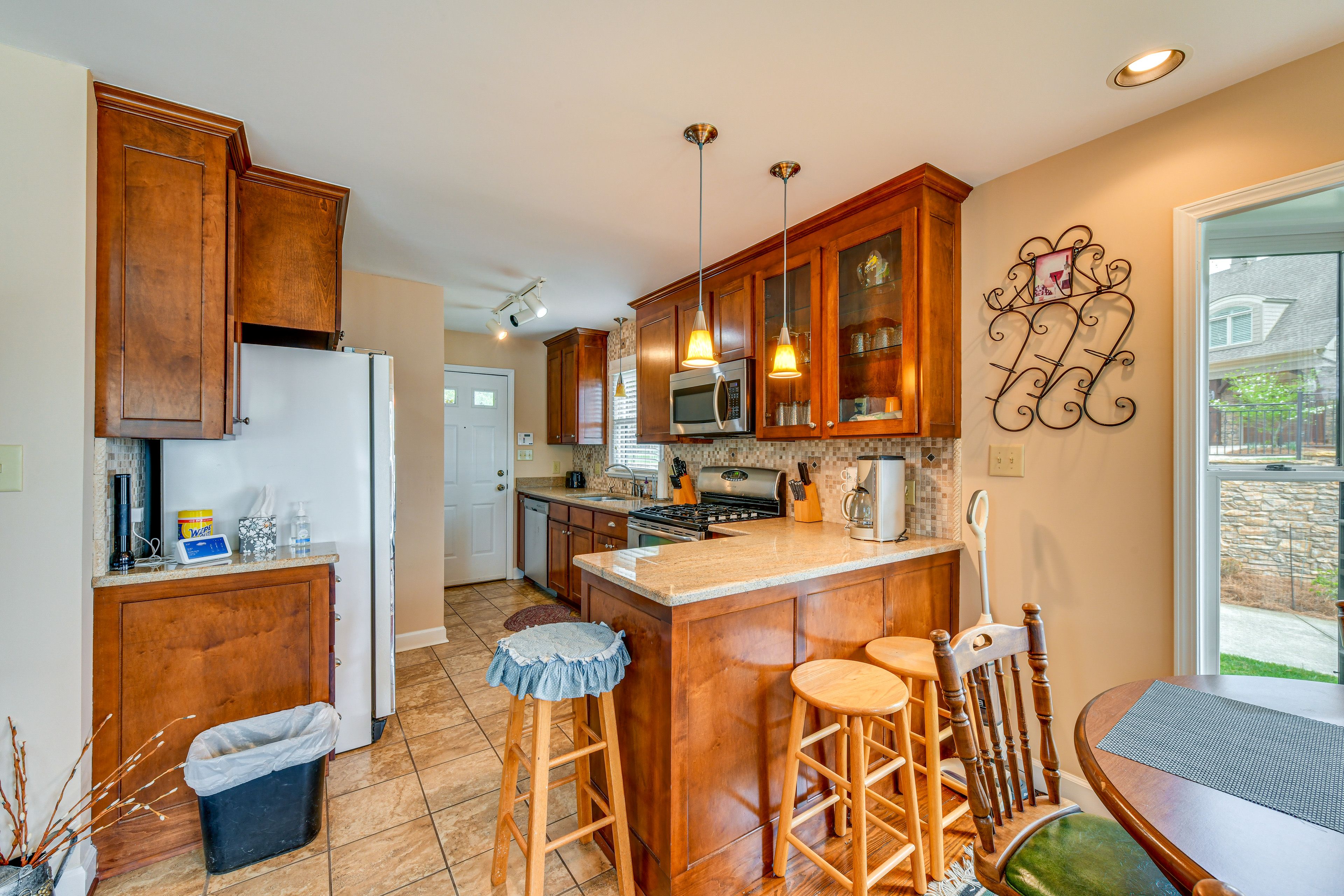 Kitchen | 1st Floor | Drip Coffee Pot | Toaster | Blender