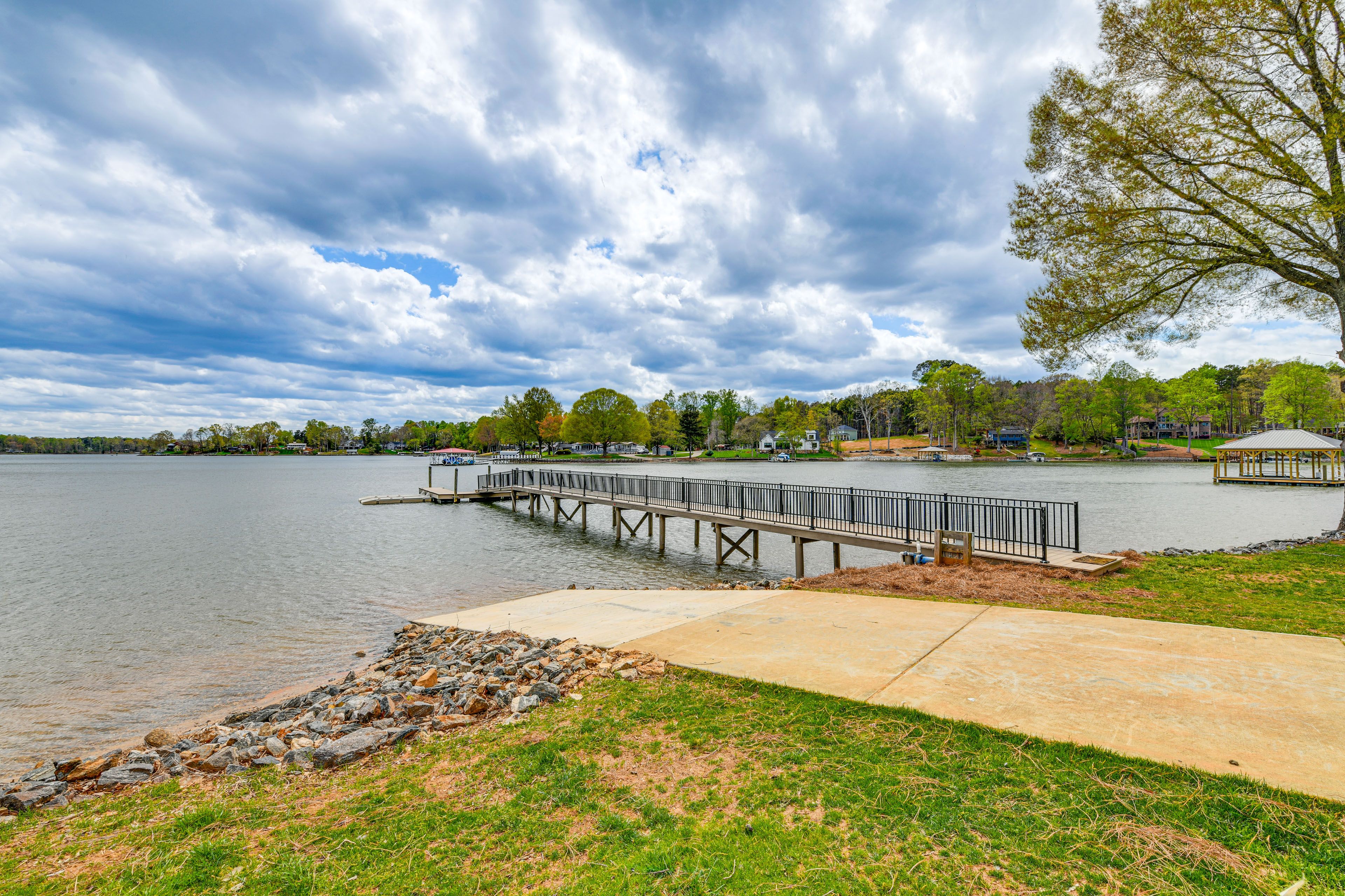 Private Boat Dock & Slip