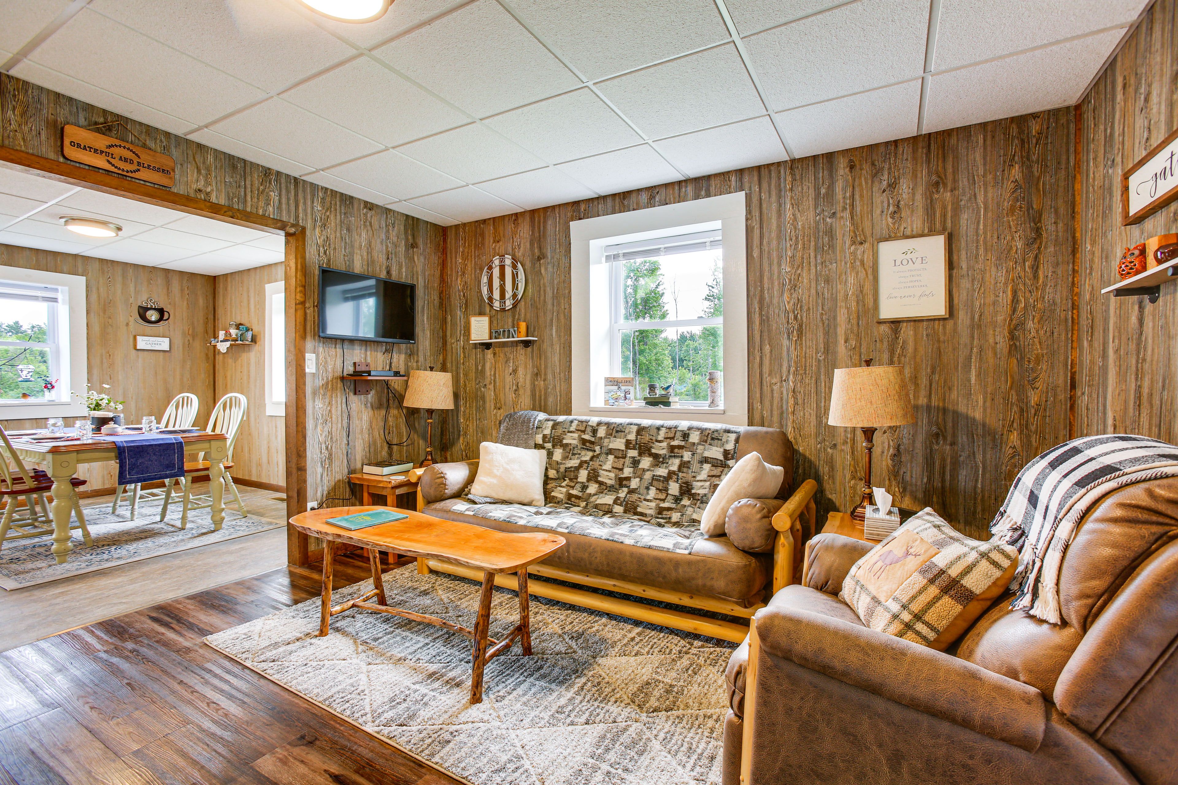 Living Room | Central A/C & Heating