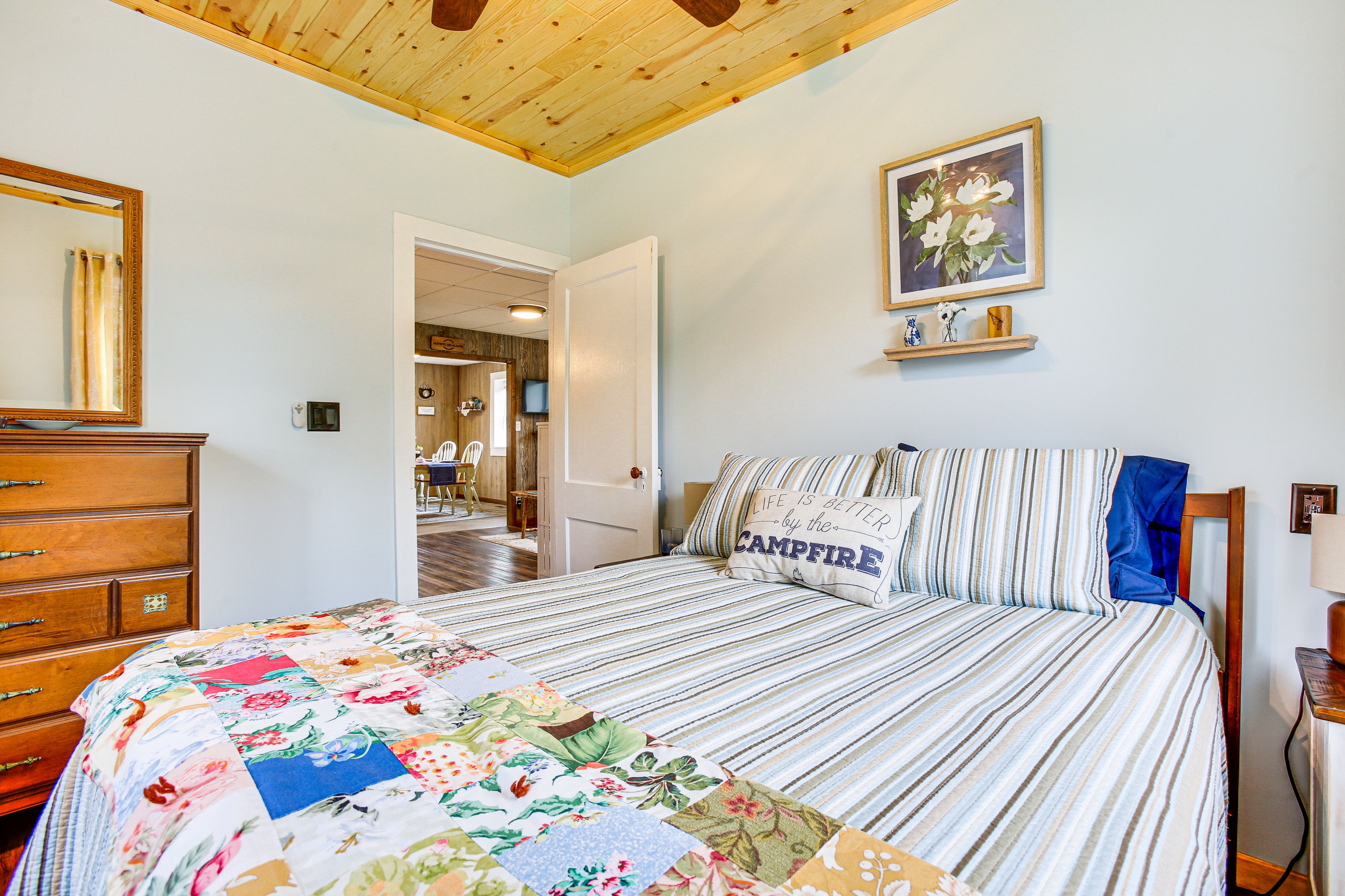 Bedroom 2 | Full Bed