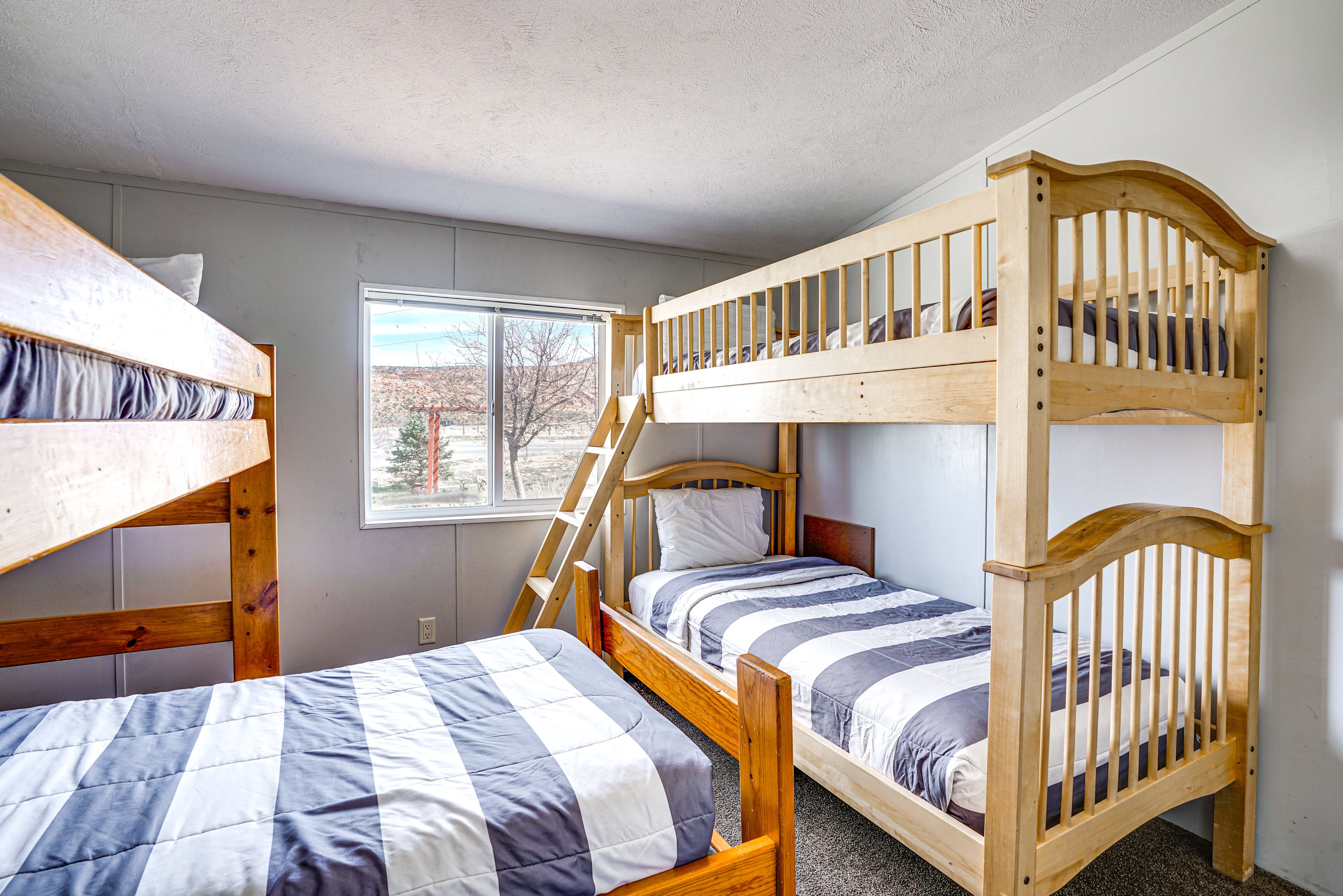 Bedroom 4 | 2 Twin Bunk Beds