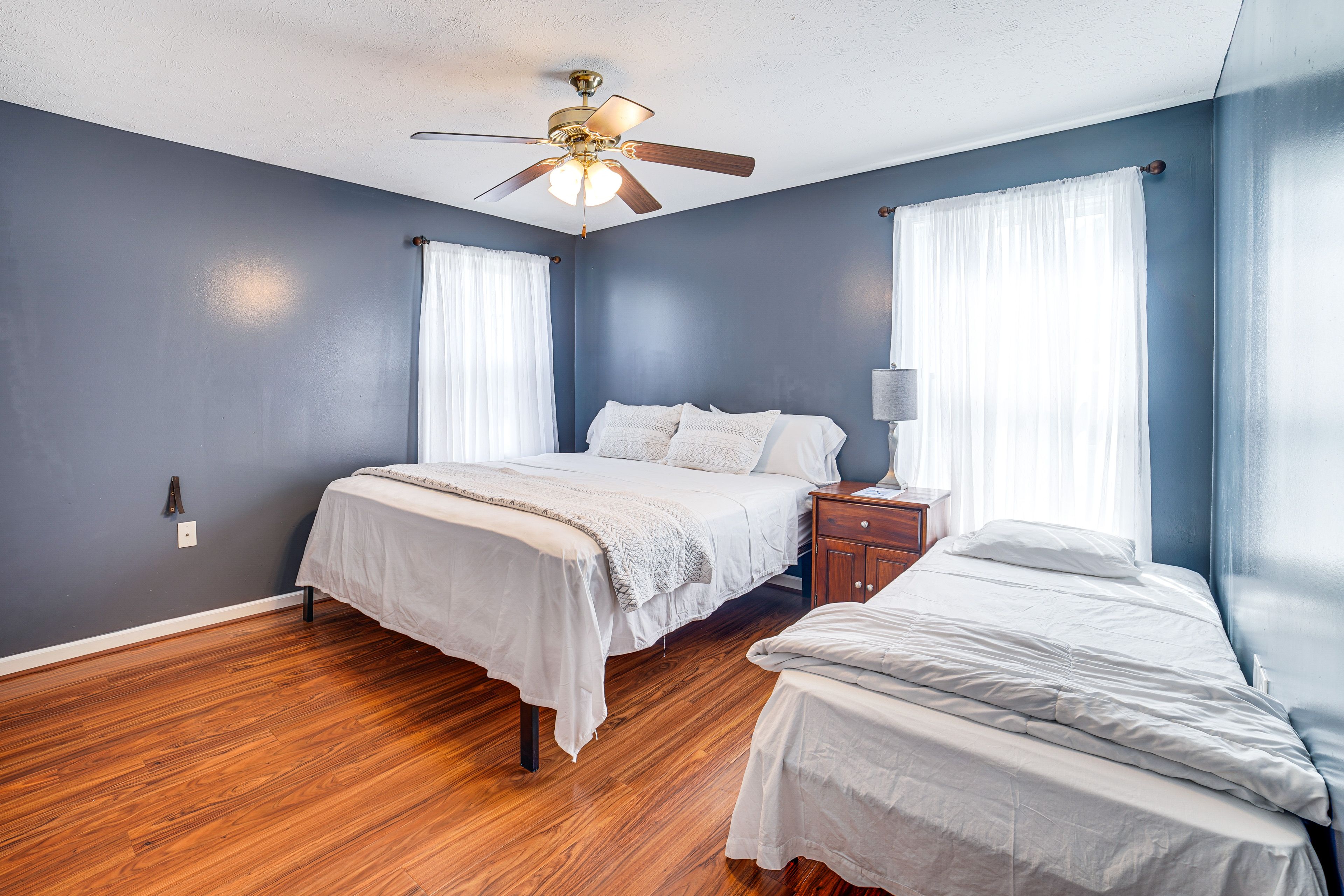 Bedroom 3 | King Bed | Twin Bed | 2nd Floor | Linens Provided