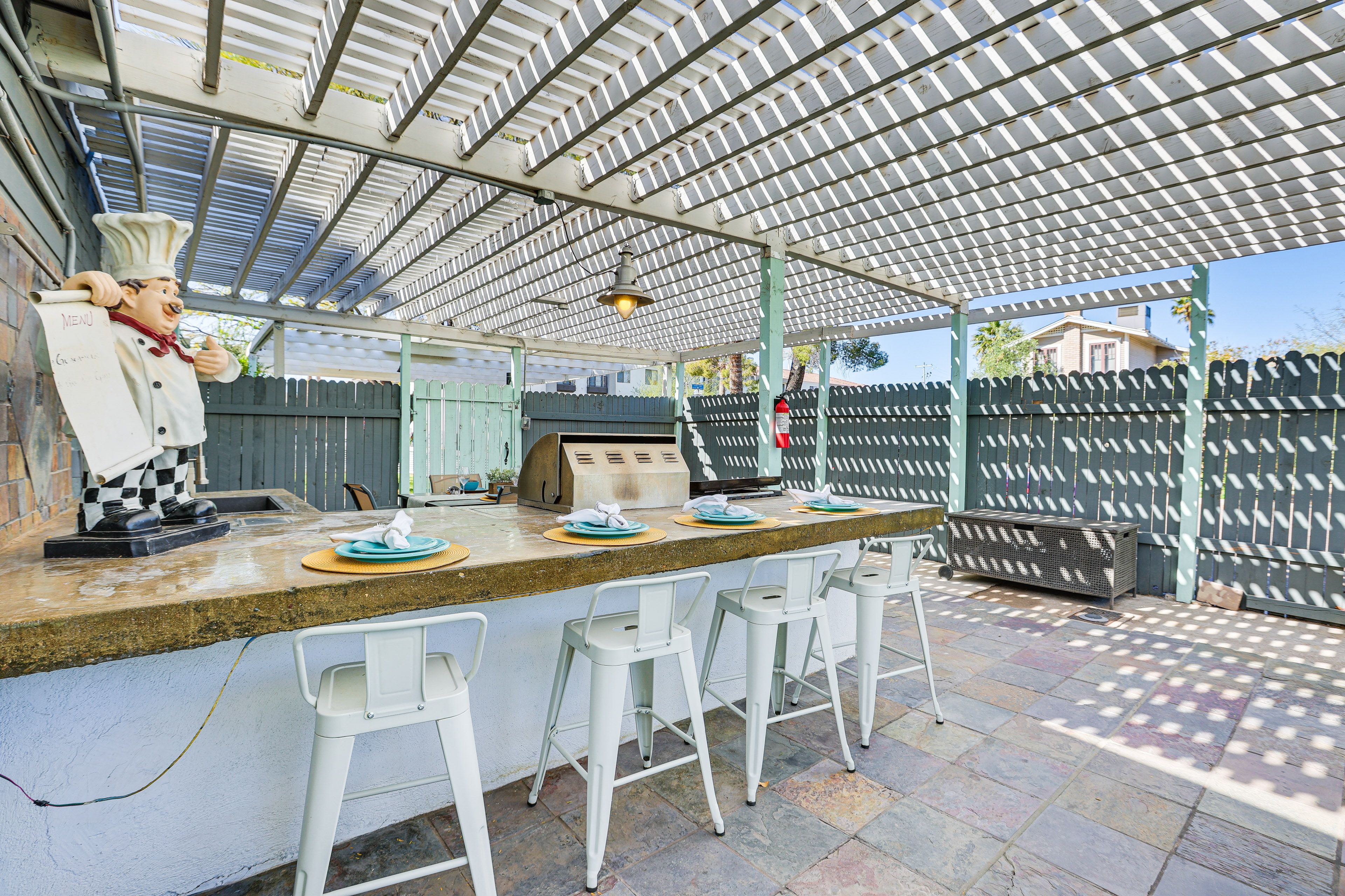 Patio | Outdoor Bar | Gas Grill