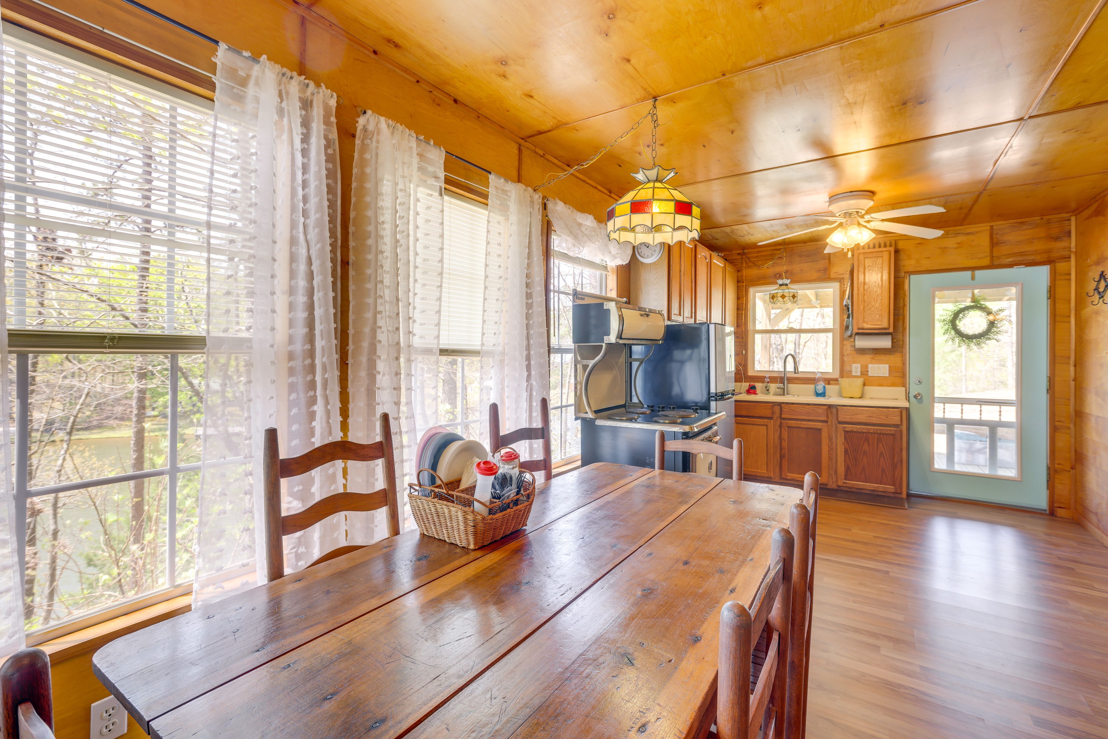 Dining Area | Dishware & Flatware Provided | 1st Floor