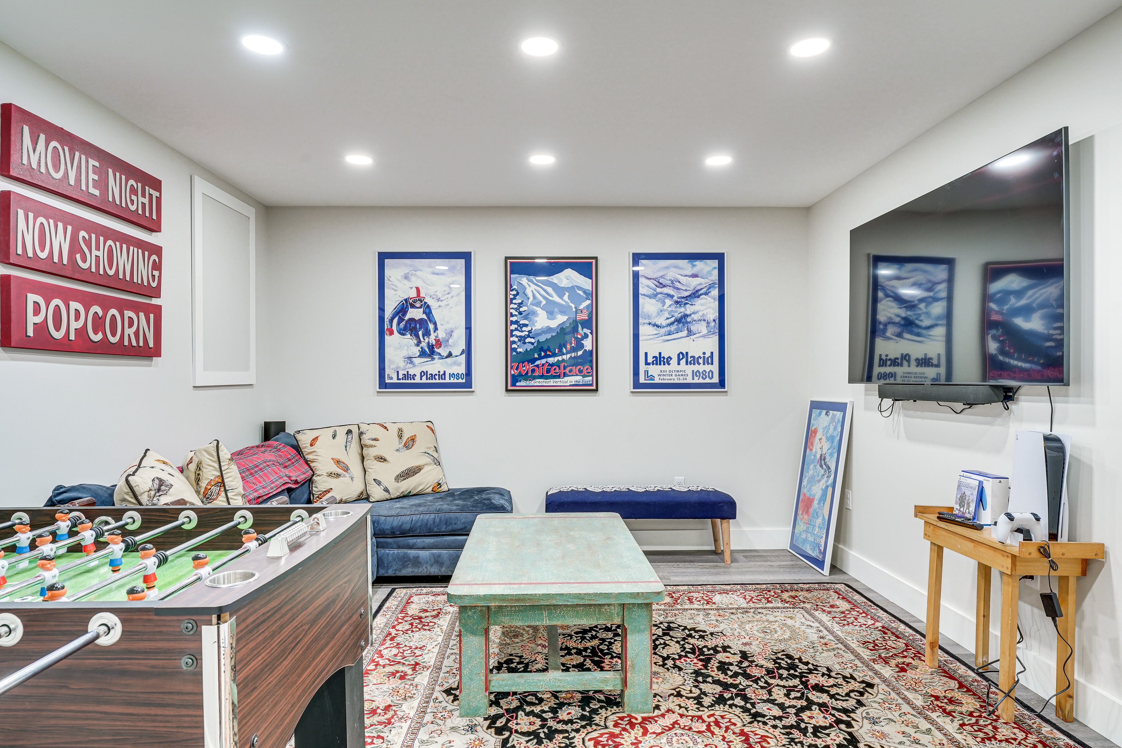 Den | Smart TV | Ground Floor
