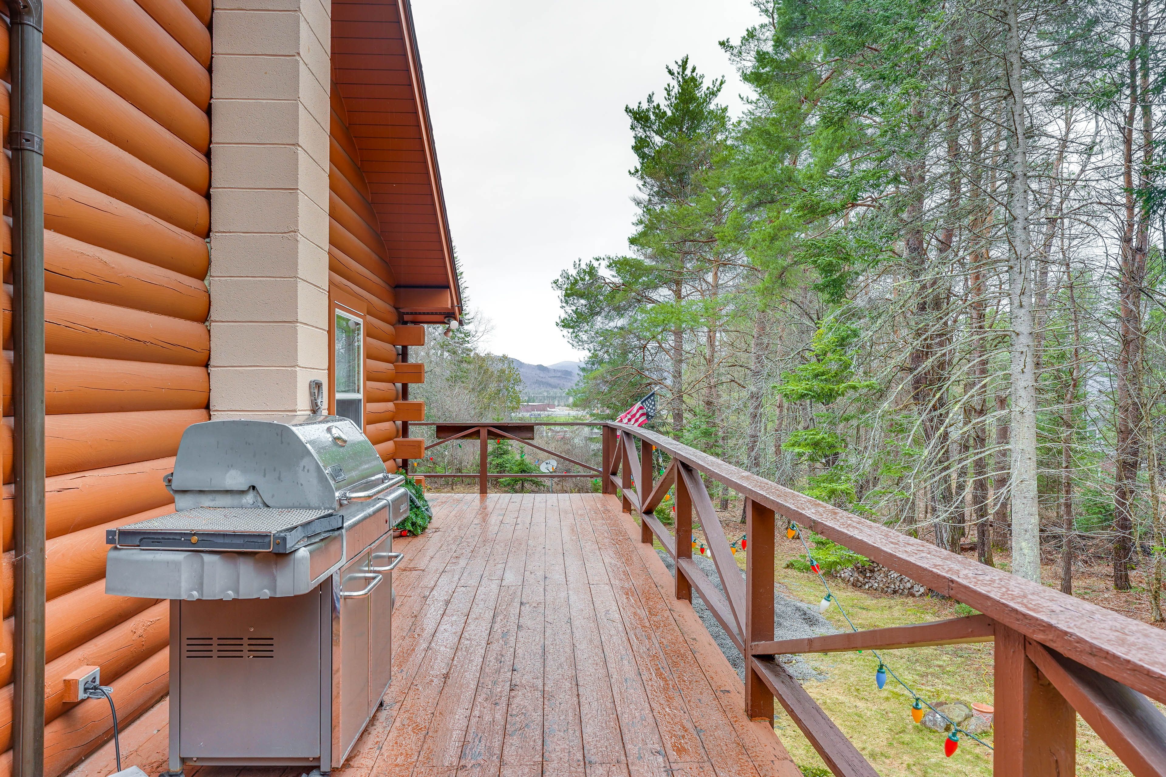 Gas Grill | Wooded & Mountain Views