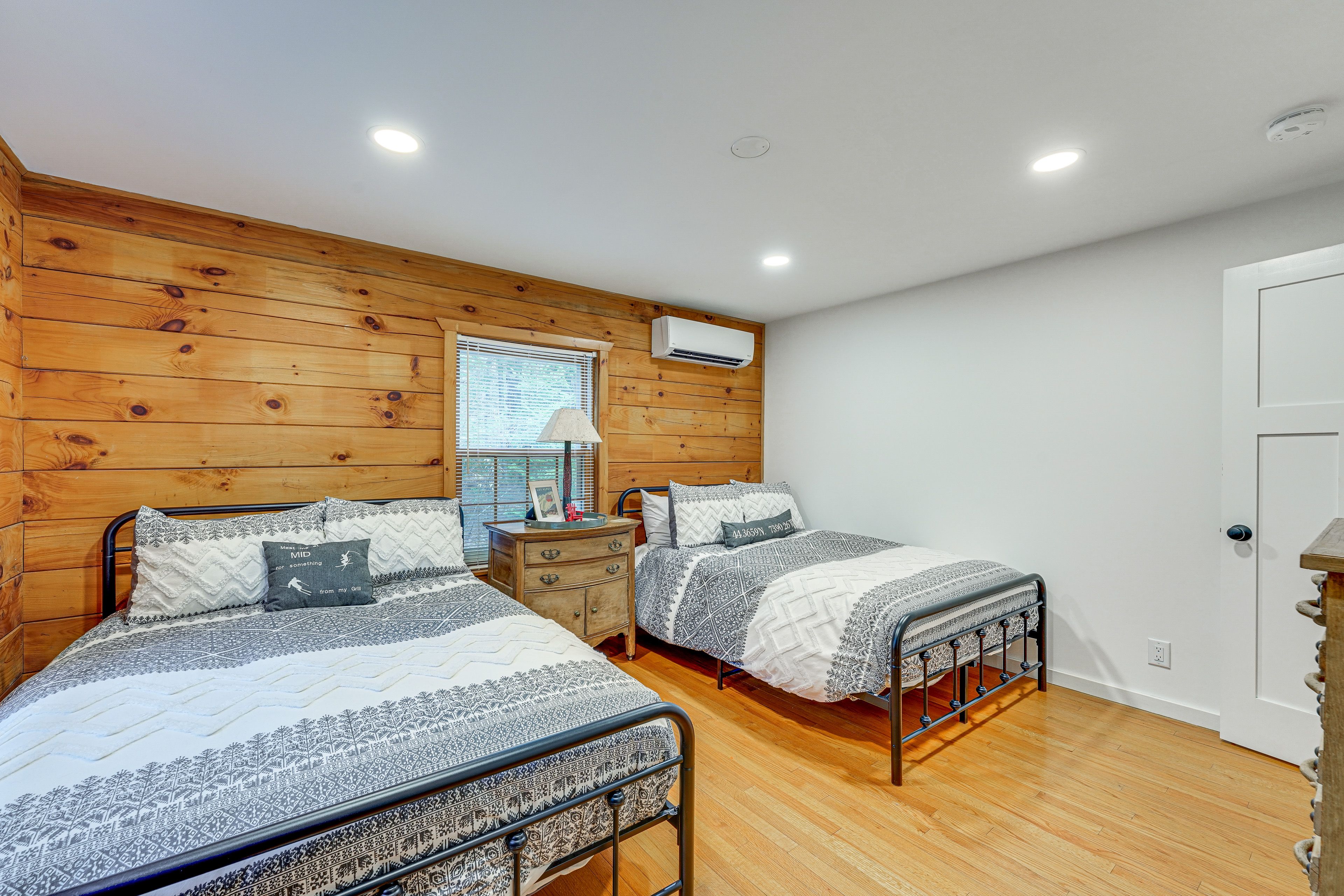Bedroom 2 | 2 Full Beds | Top Floor
