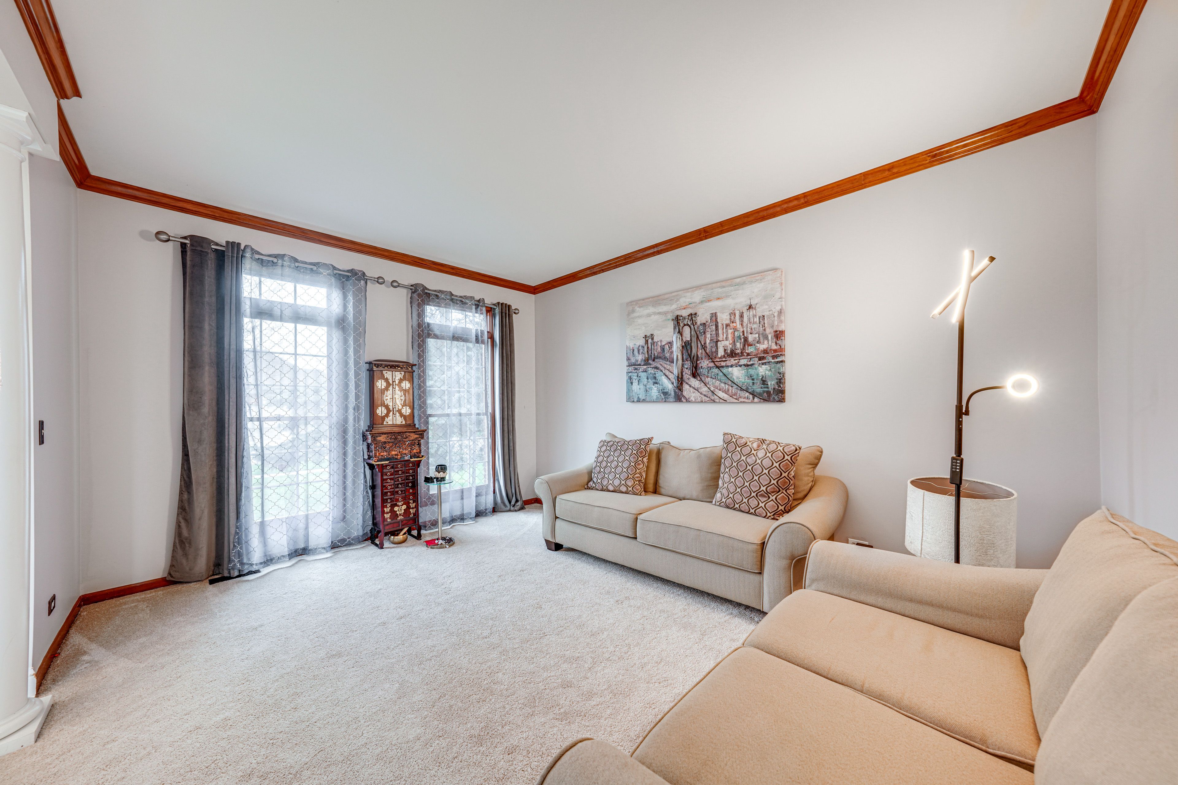 Den | 1st Floor