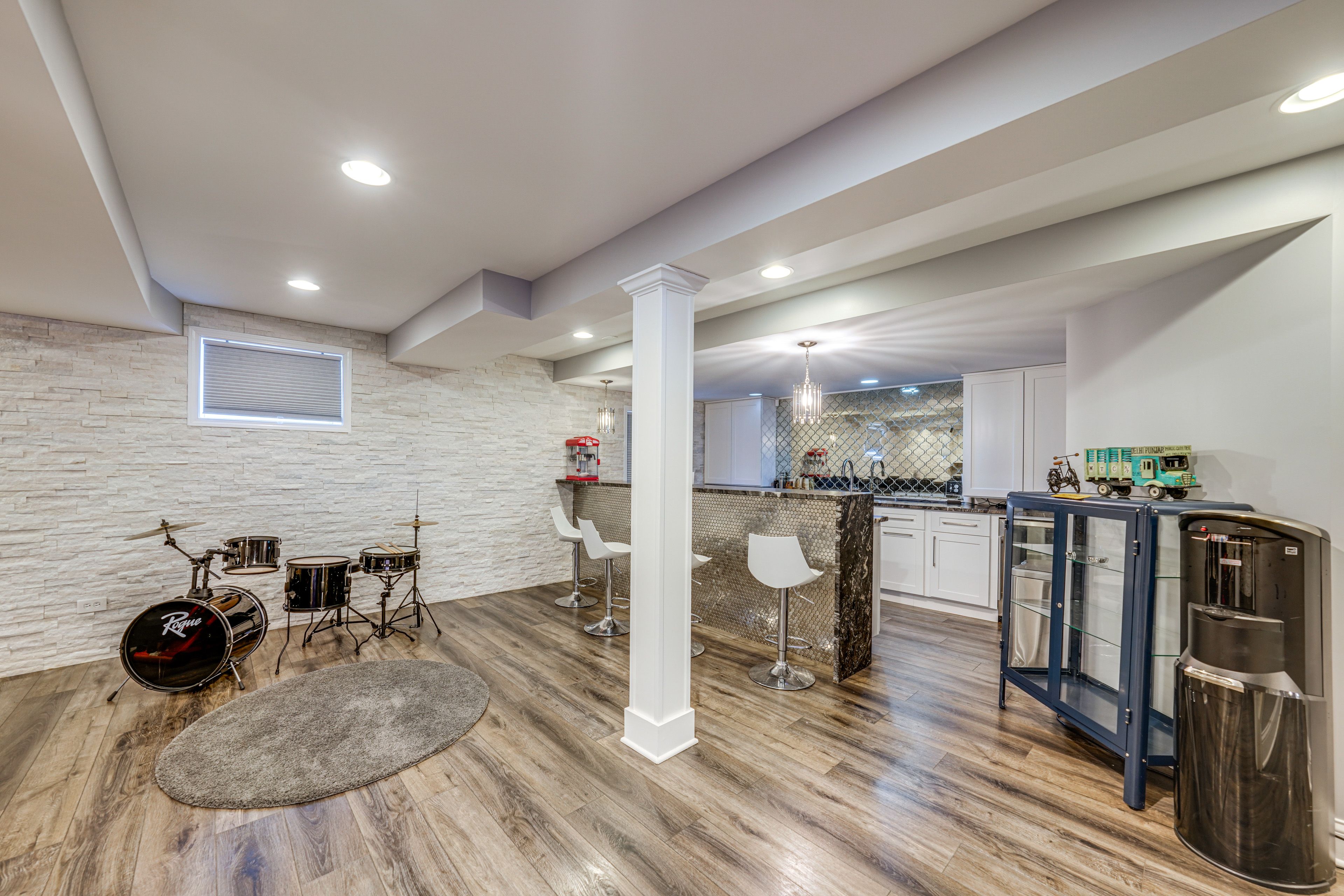 Kitchenette | Basement | Beverage Cooler | Popcorn Maker