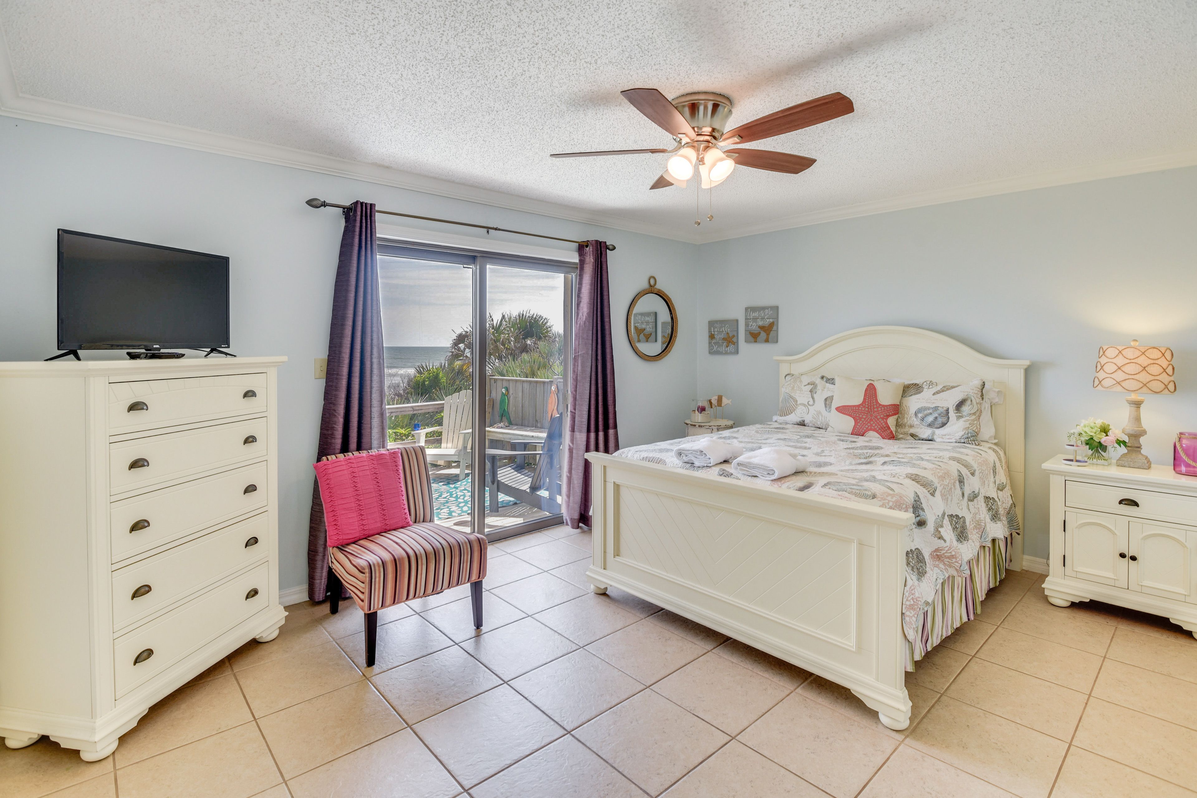 Bedroom 2 | King Bed | Ocean View | Flat-Screen TV w/ Cable