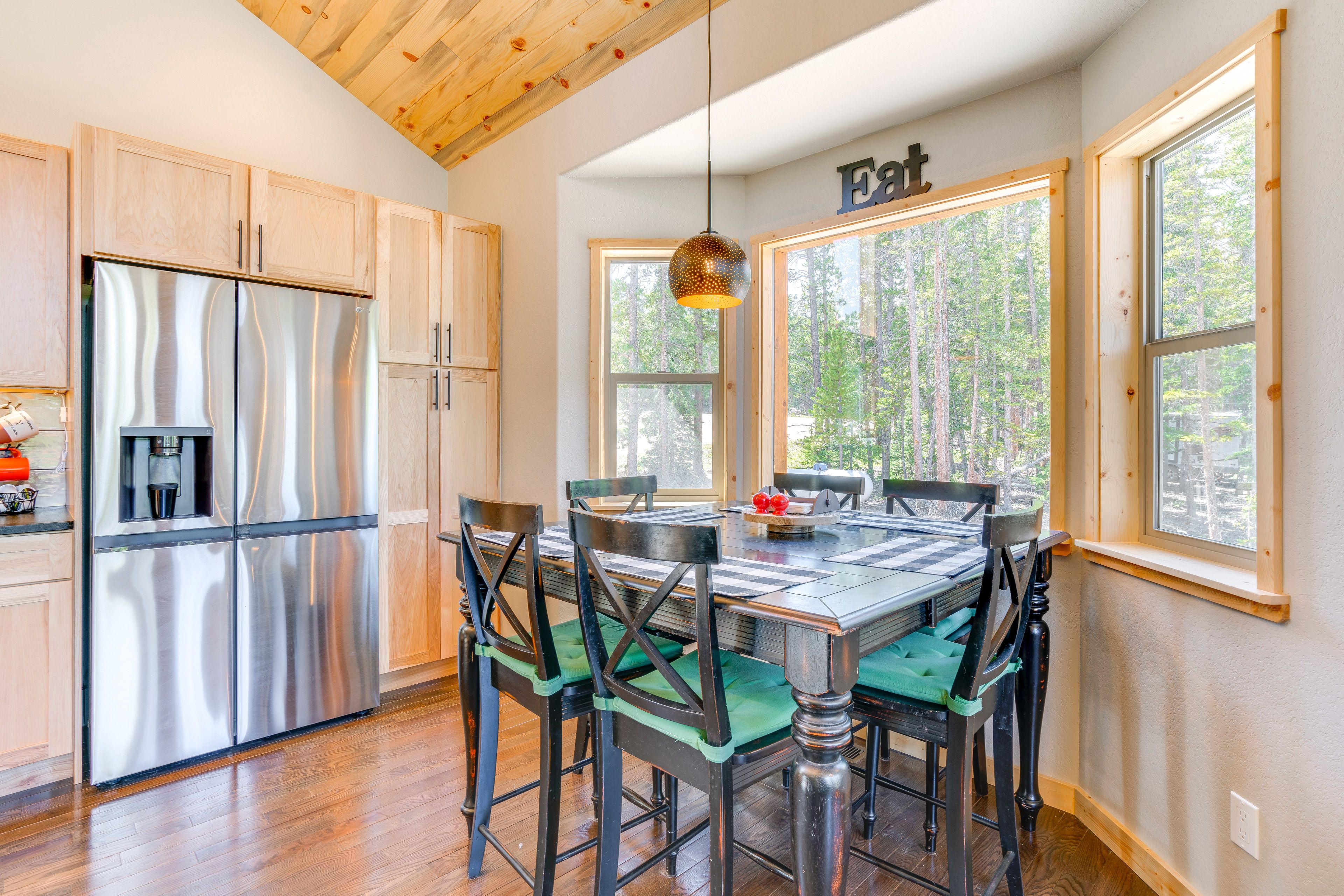 Dining Area | Dishware & Flatware Provided | 2nd Floor
