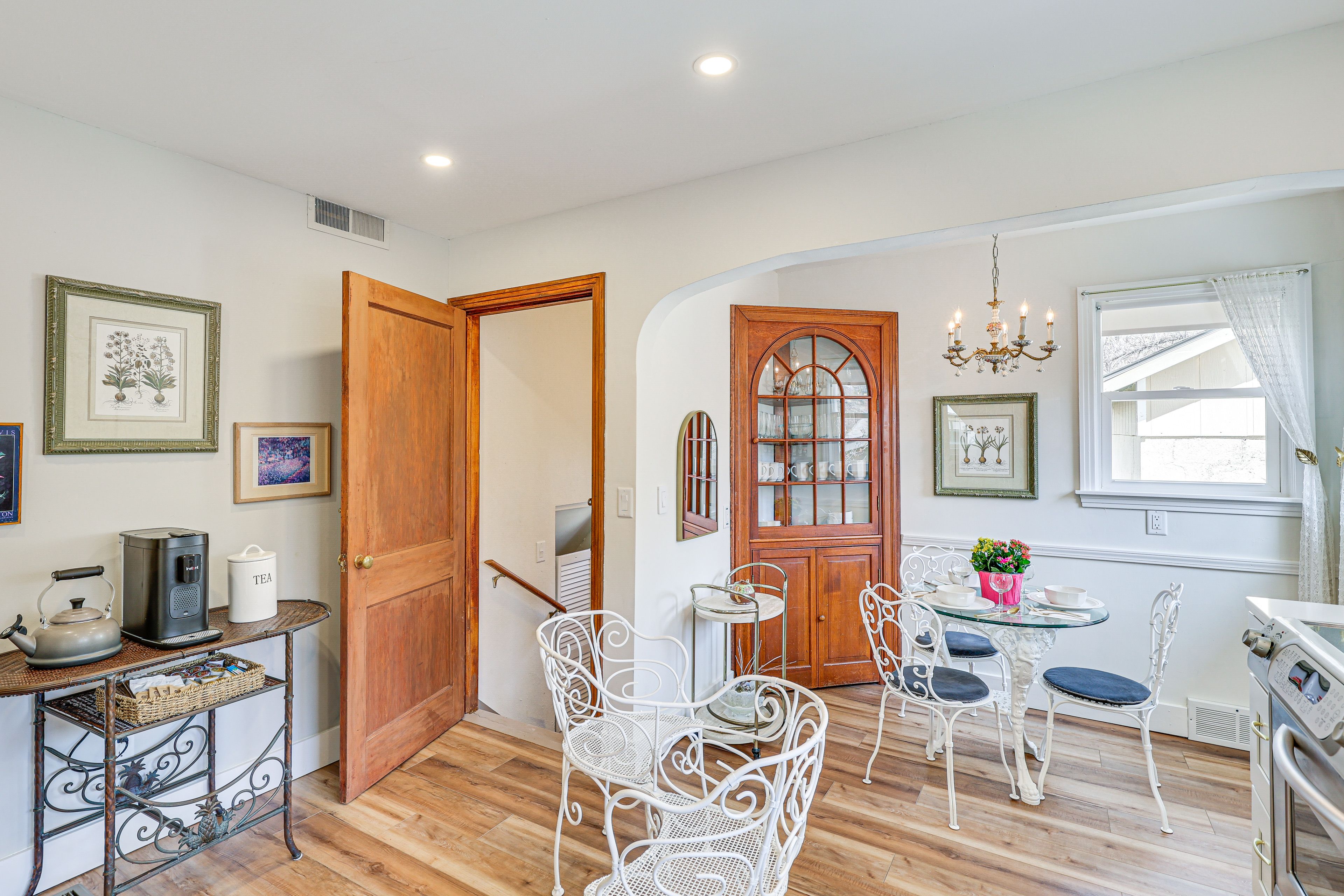 Kitchen | Dining Area | Pod Coffee Maker | Spices