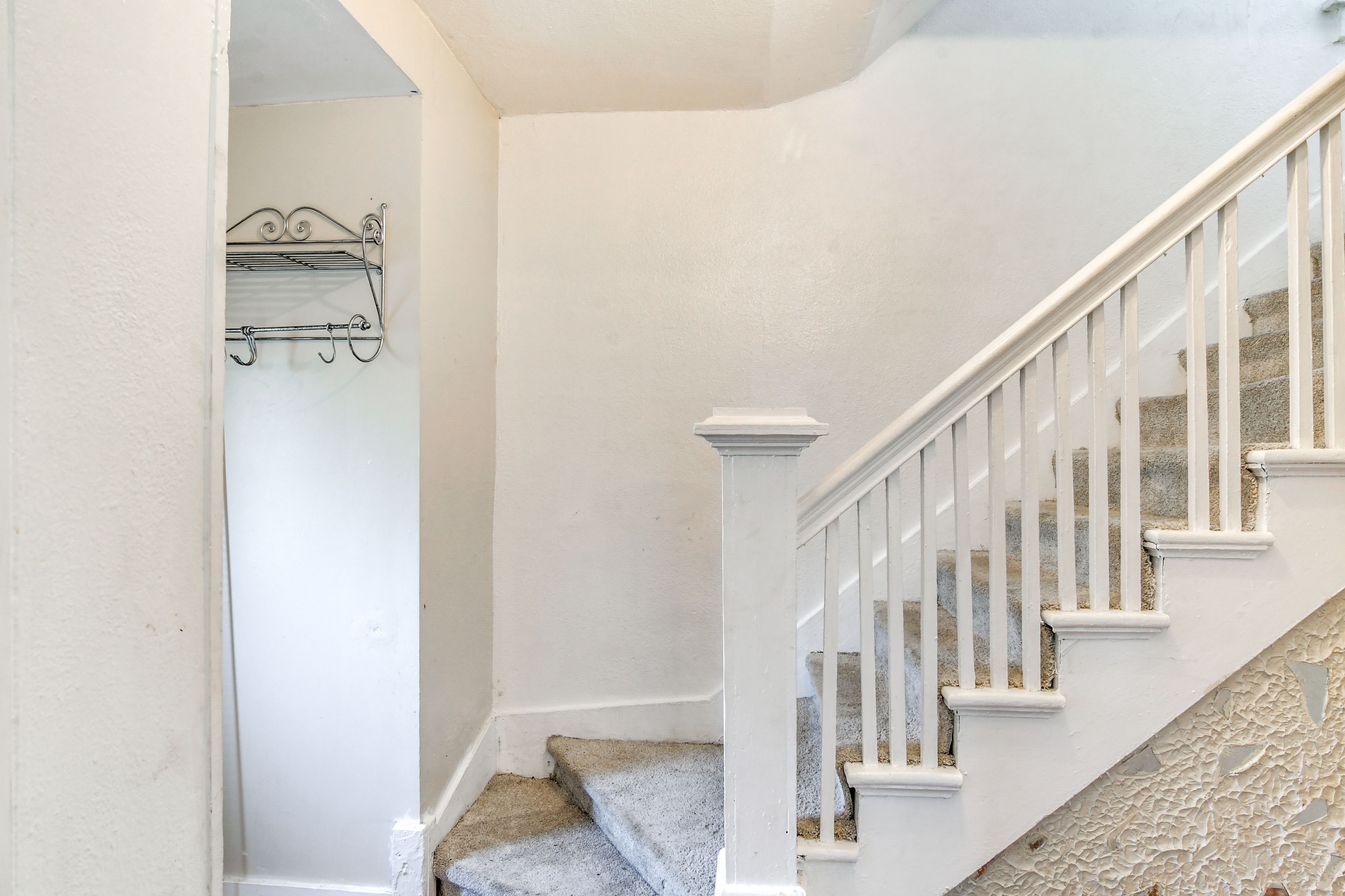 Stairs to 2nd Floor
