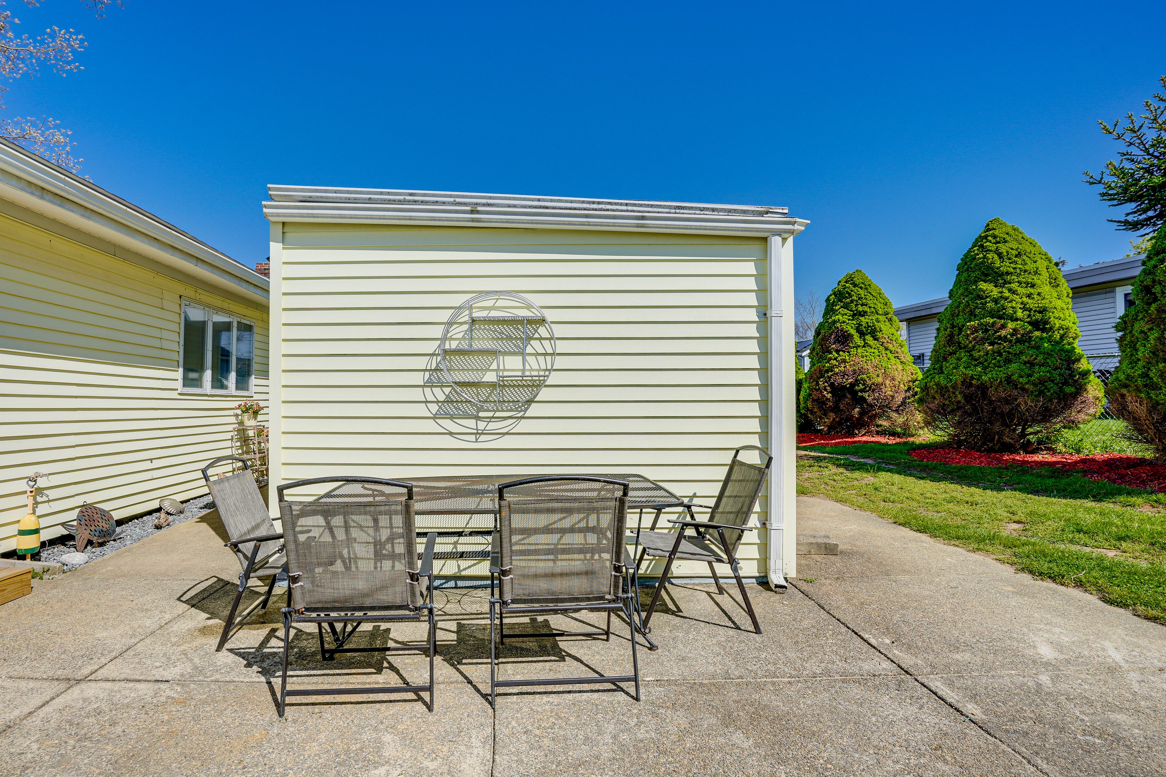 Patio | Gas Grill (Propane Provided) | Outdoor Seating & Dining