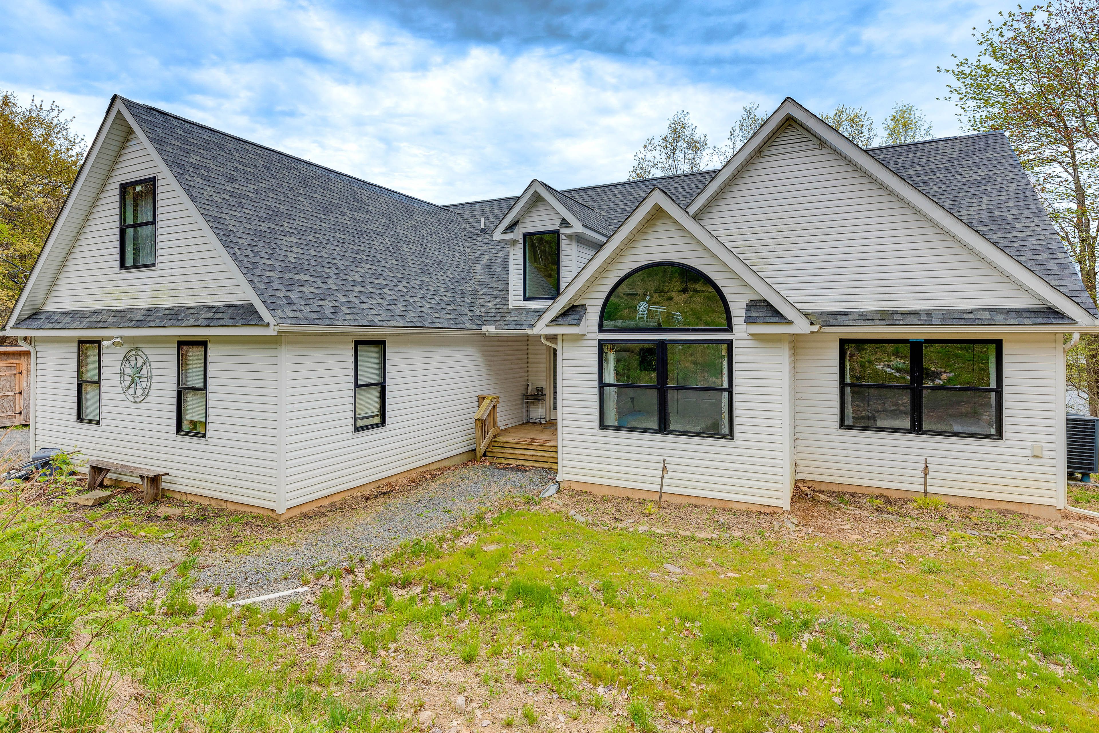 Property Exterior | Driveway Parking (5 Vehicles)