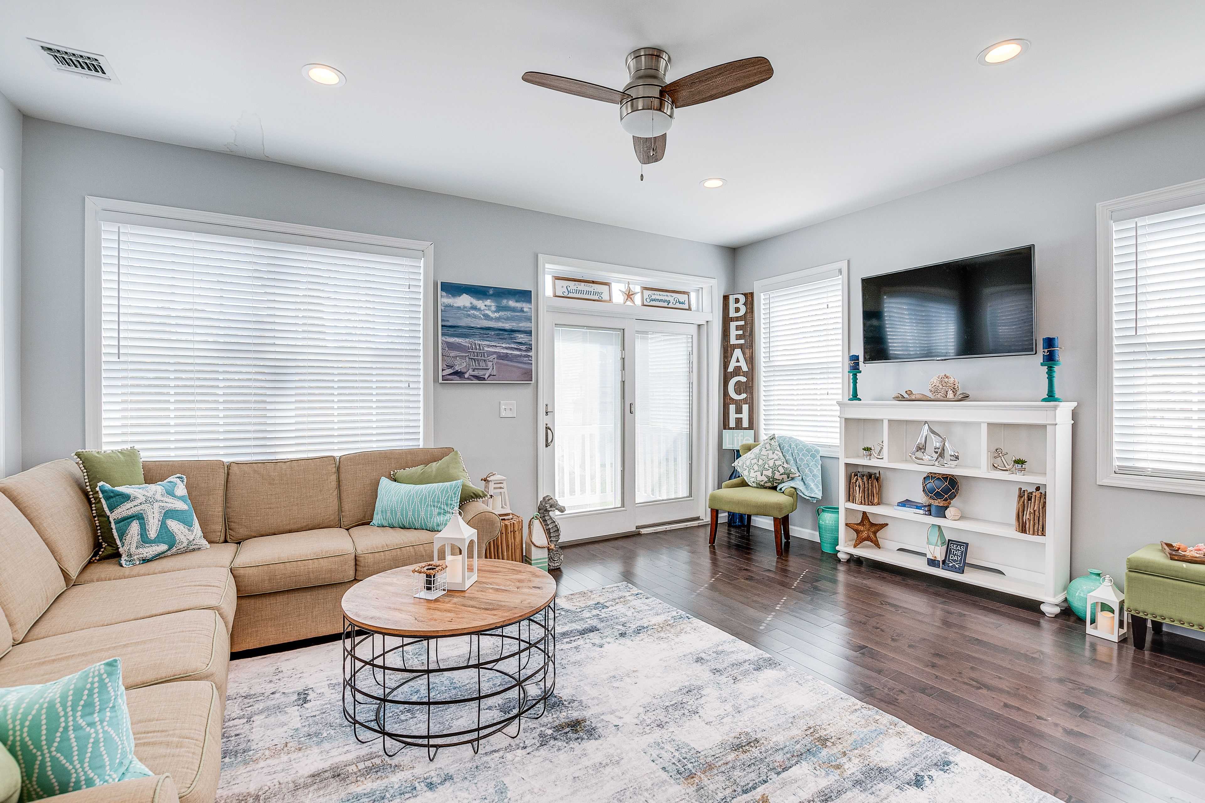 Long Branch Vacation Rental | 3BR | 1.5BA | 1,550 Sq Ft | Stairs Required