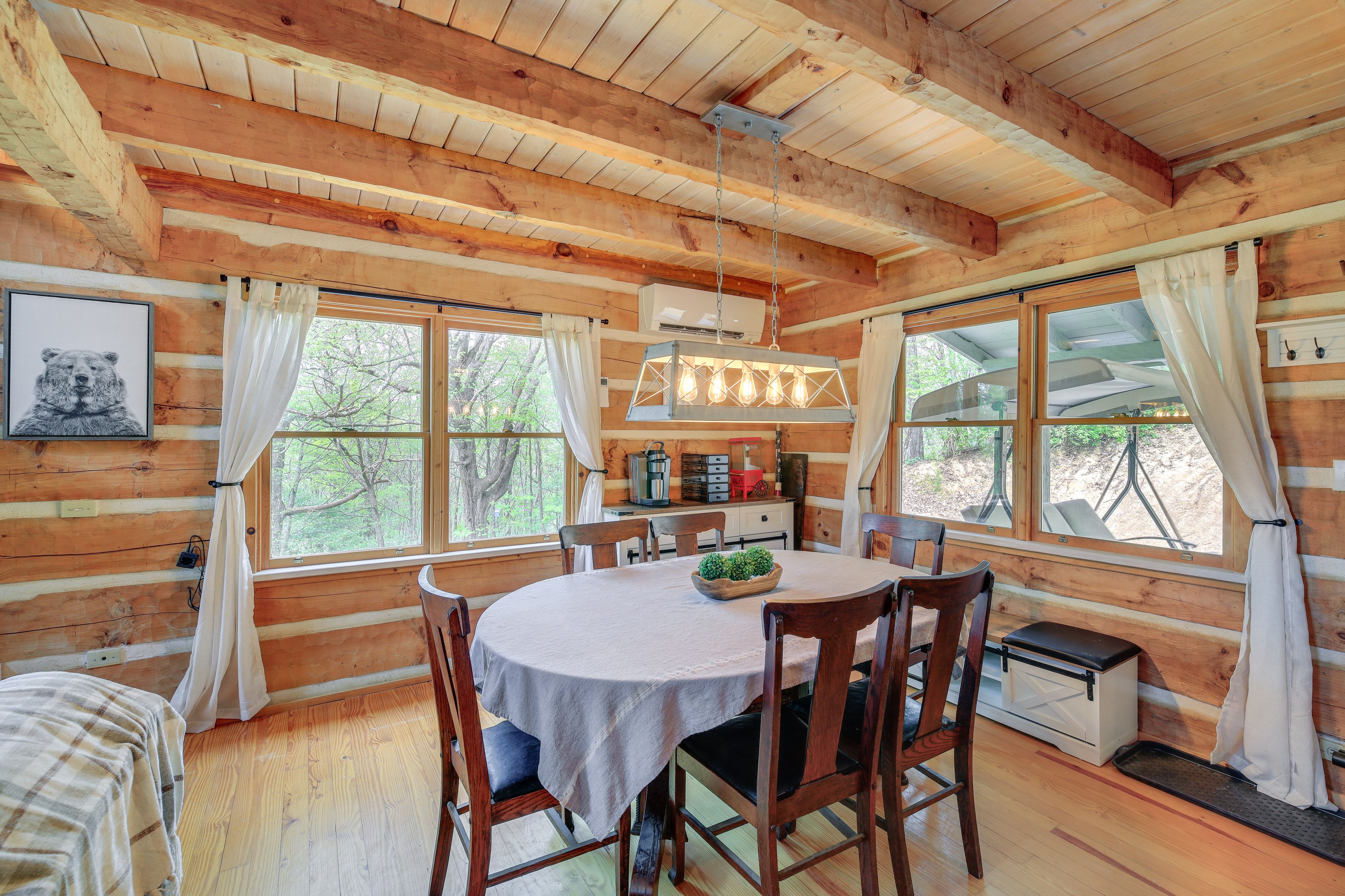 Dining Table | Main Level | Dishware/Flatware