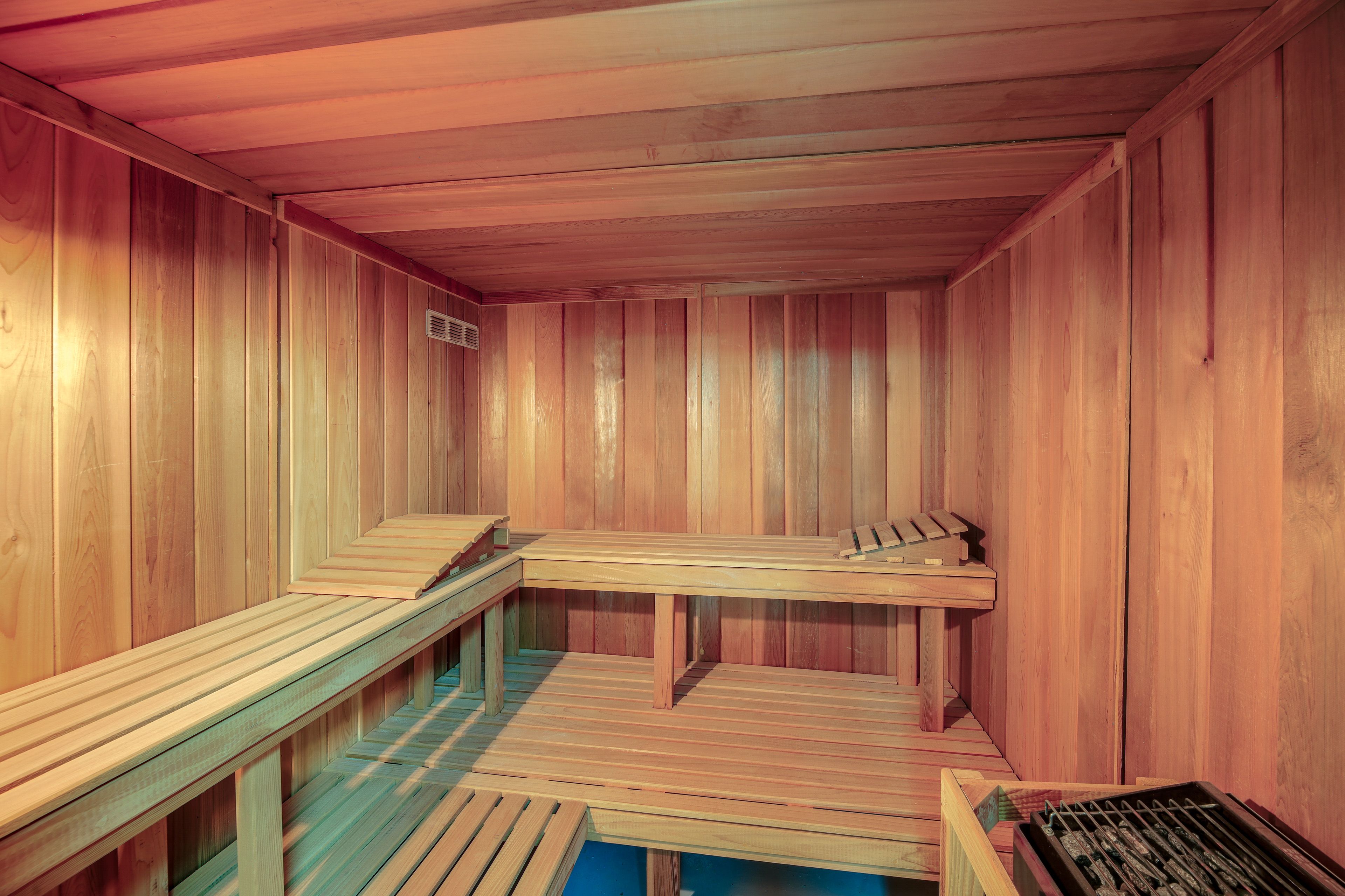 Sauna | Lower Level