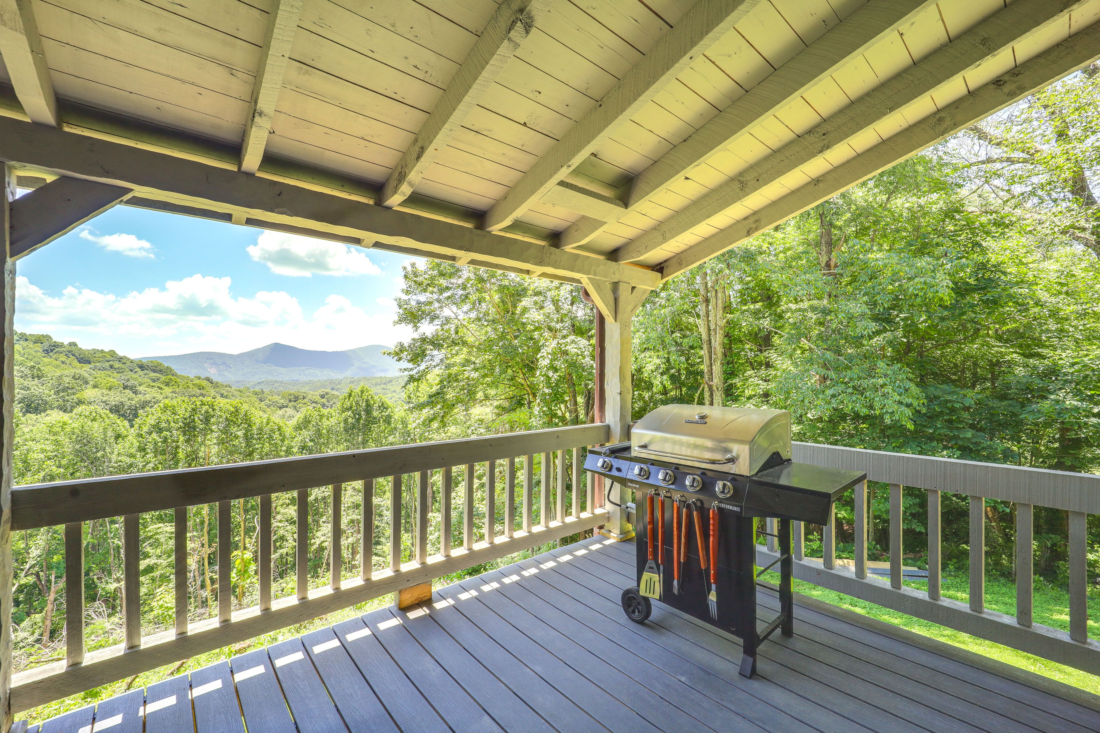 Private Deck | Main Level | Gas Grill | Views | Kid's Toys | Seating Area