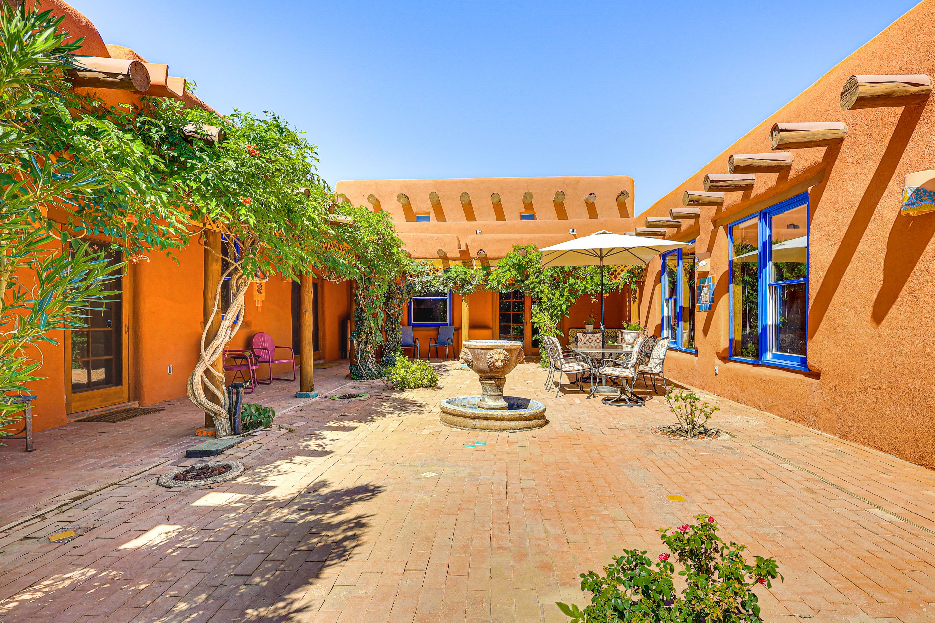 Las Cruces Vacation Rental | 3BR | 2.5BA | 2,850 Sq Ft | 1 Step to Enter