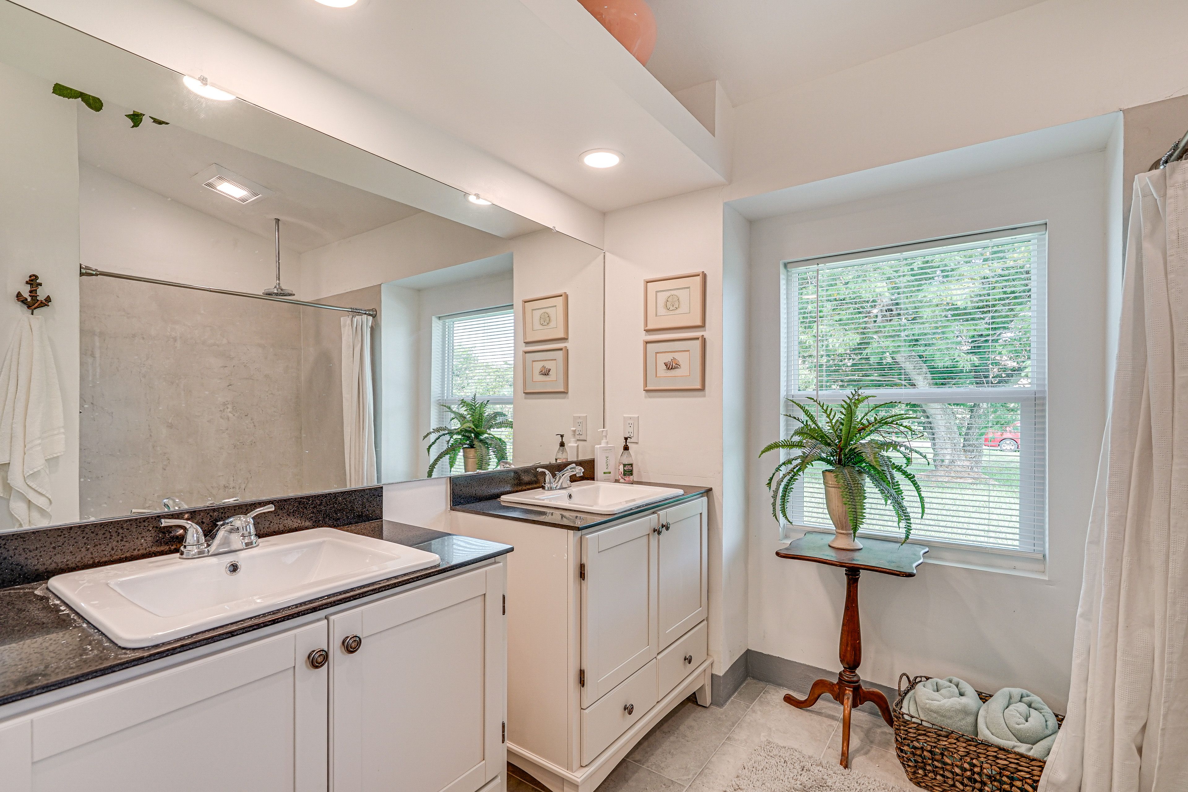 En-Suite Bathroom | Complimentary Toiletries