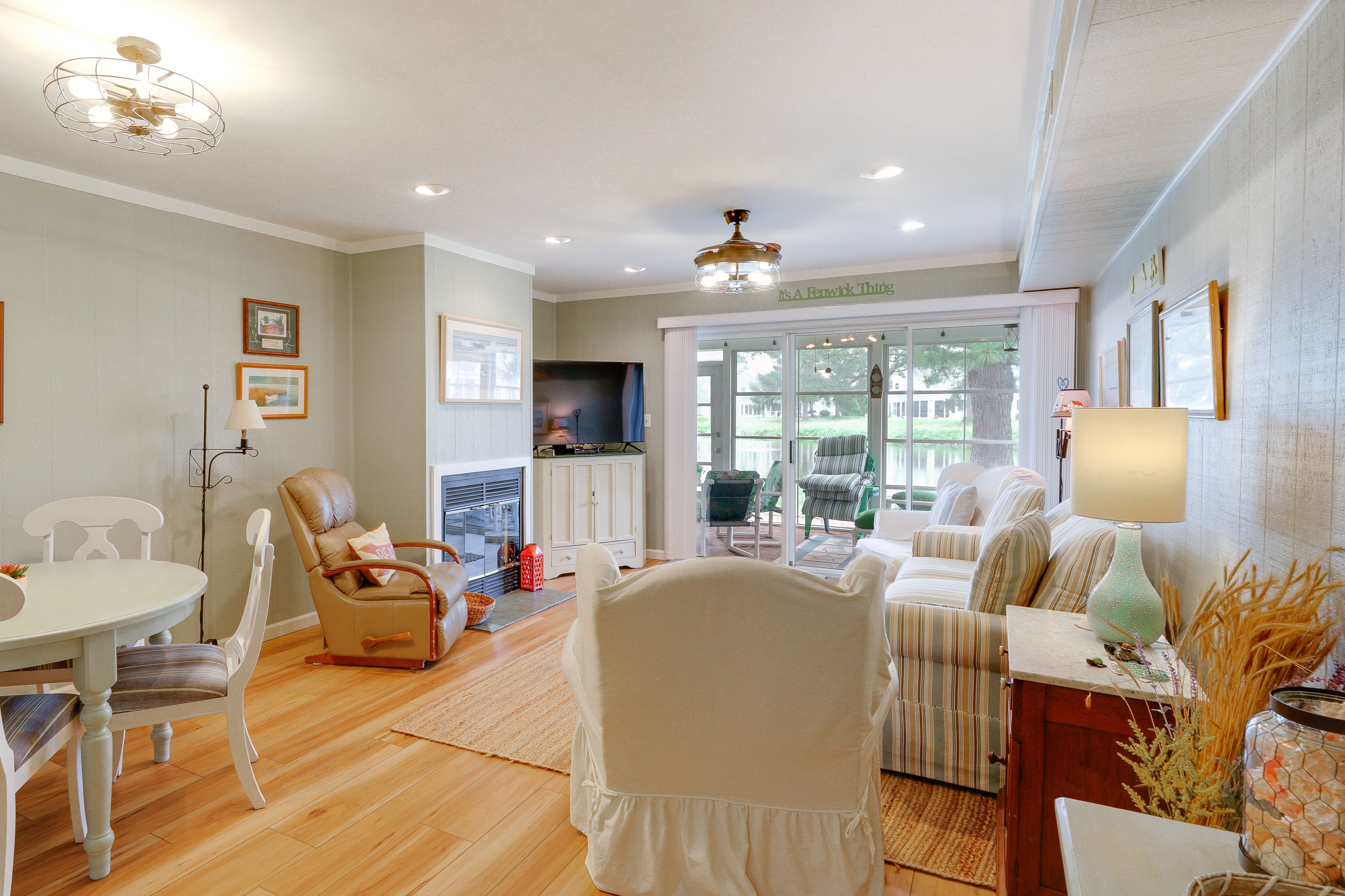 Living Room | Smart TV | Full Sleeper Sofa | 1st Floor