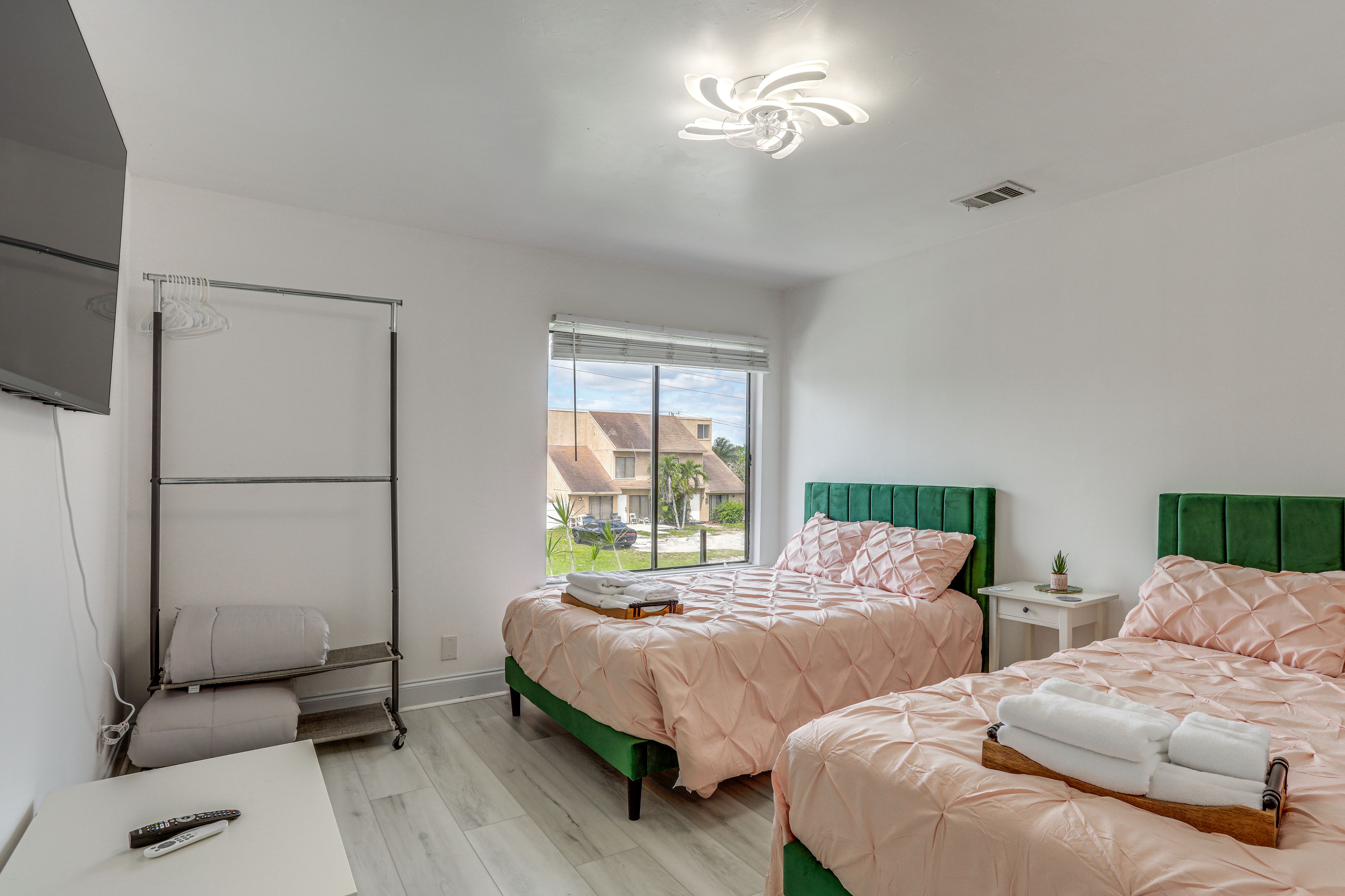 Bedroom 3 | 2 Full Beds | 2nd Floor
