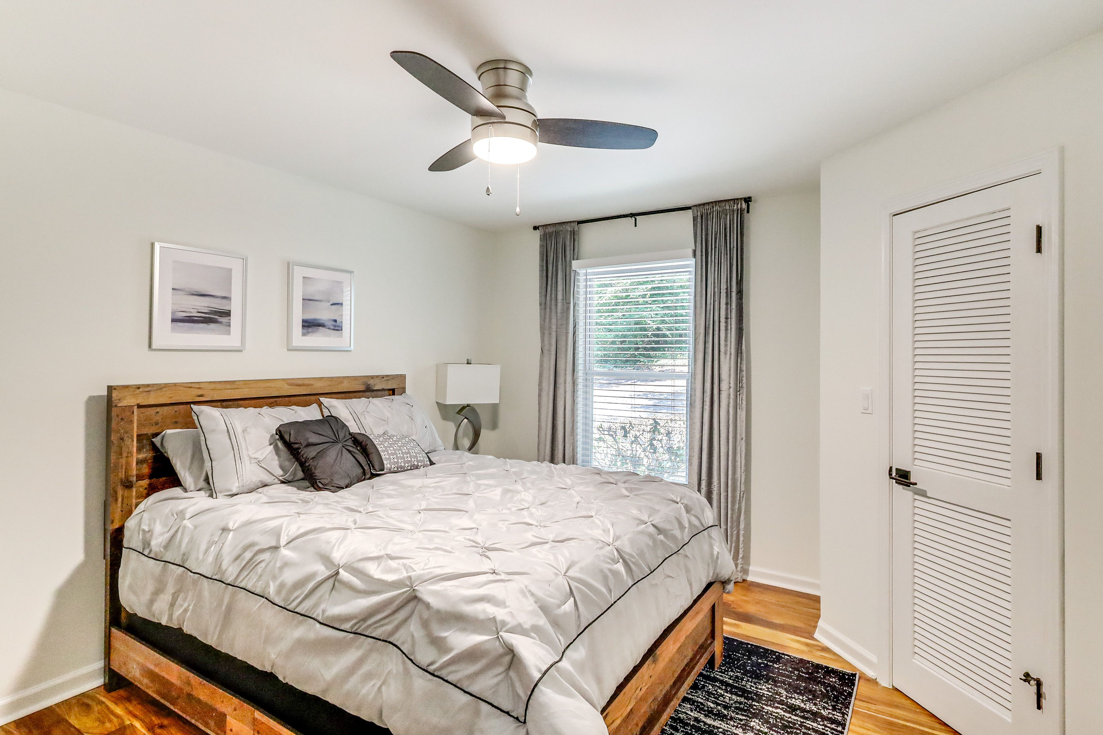 Bedroom 2 | Queen Bed