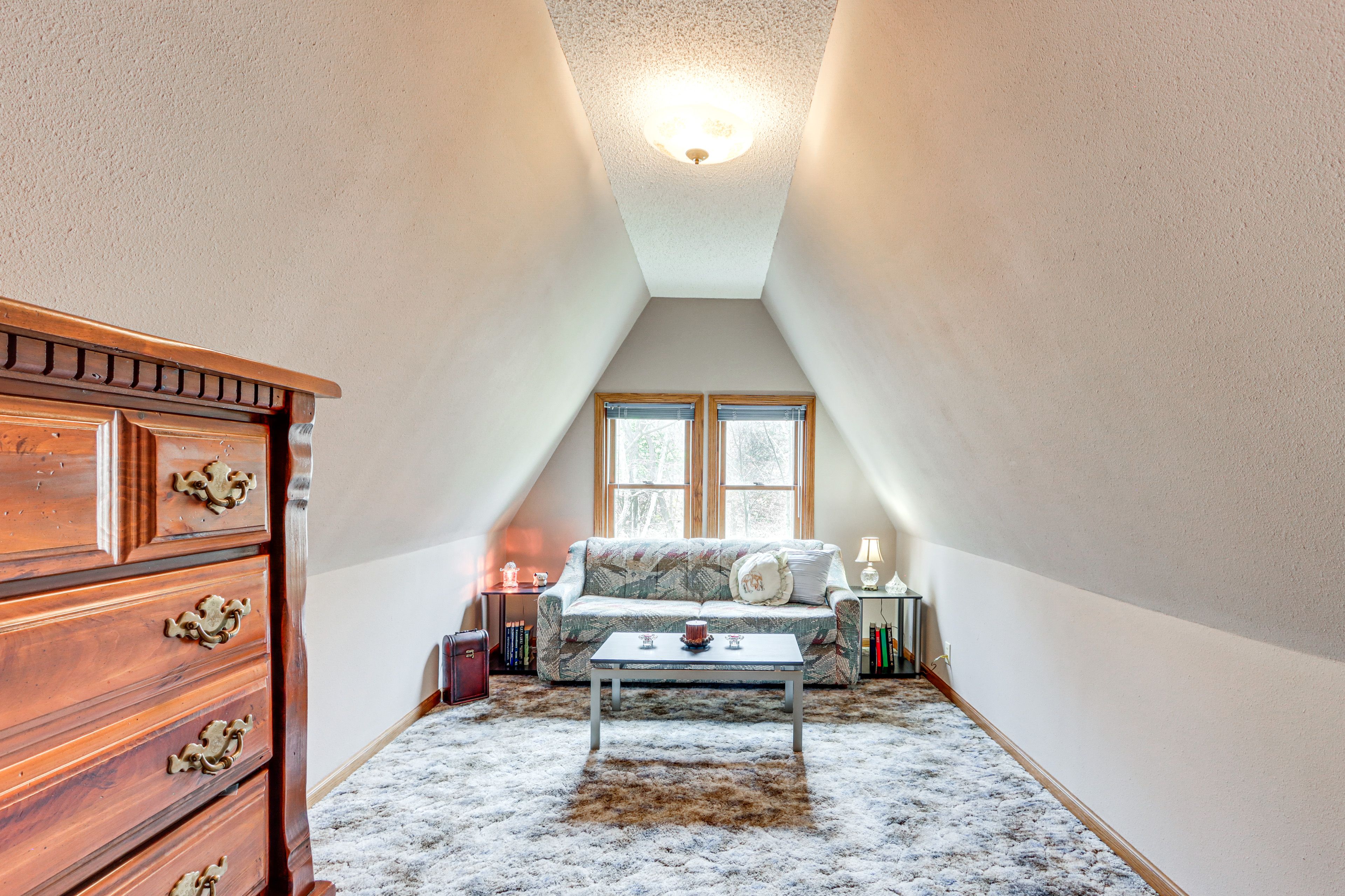 Bedroom 4 | 2nd Floor | Full Sleeper Sofa | Smart TV